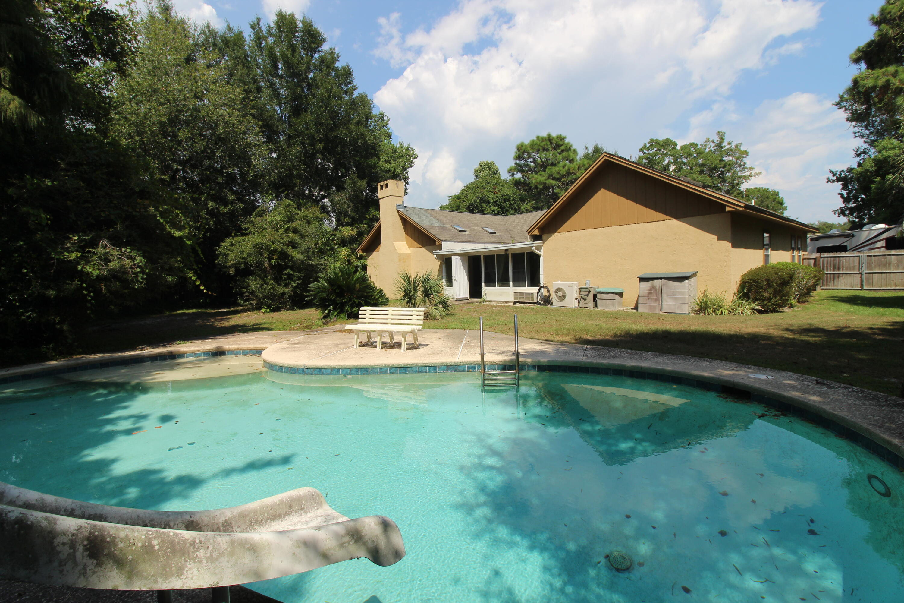 RAINTREE ESTATES #2 - Residential