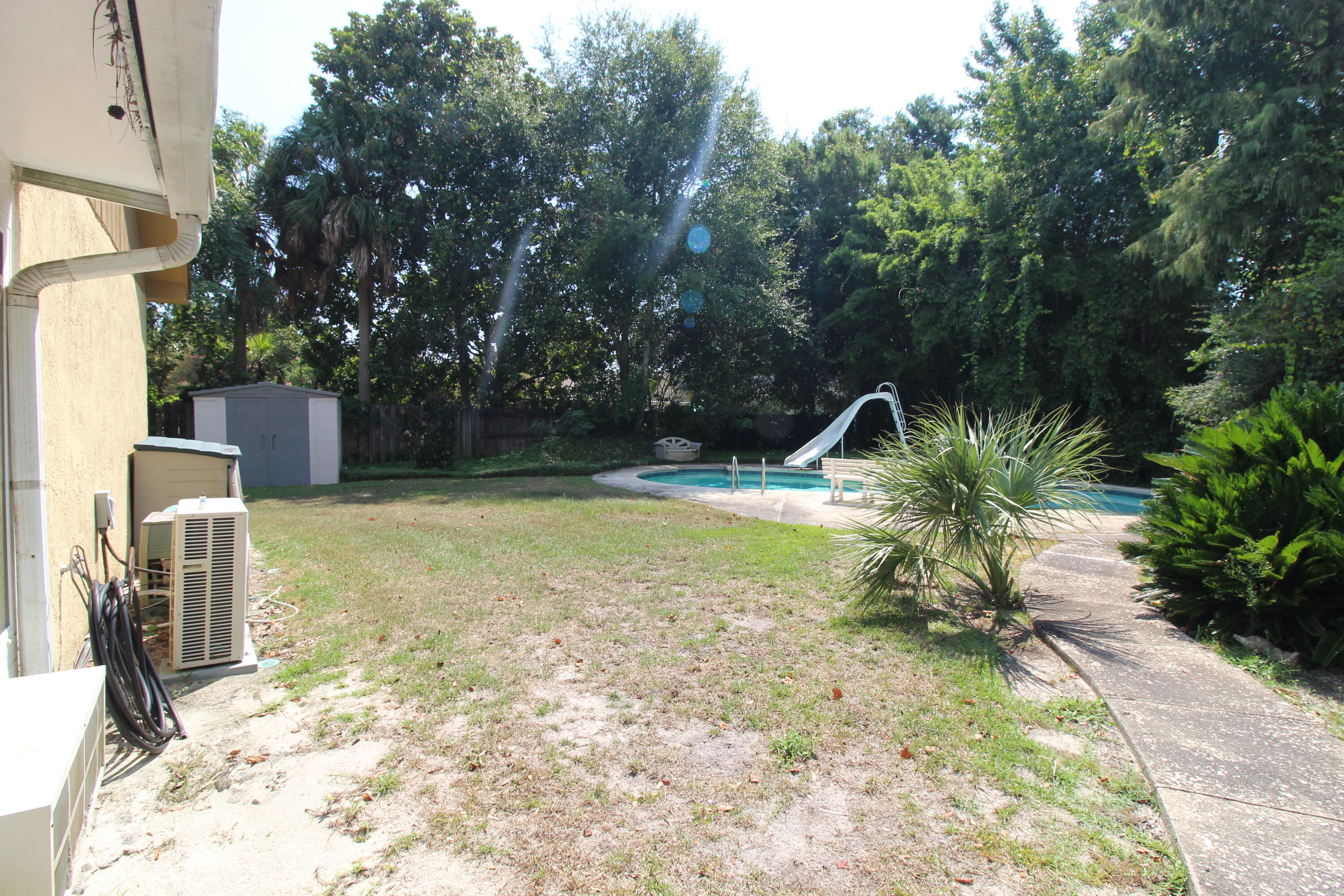 RAINTREE ESTATES #2 - Residential