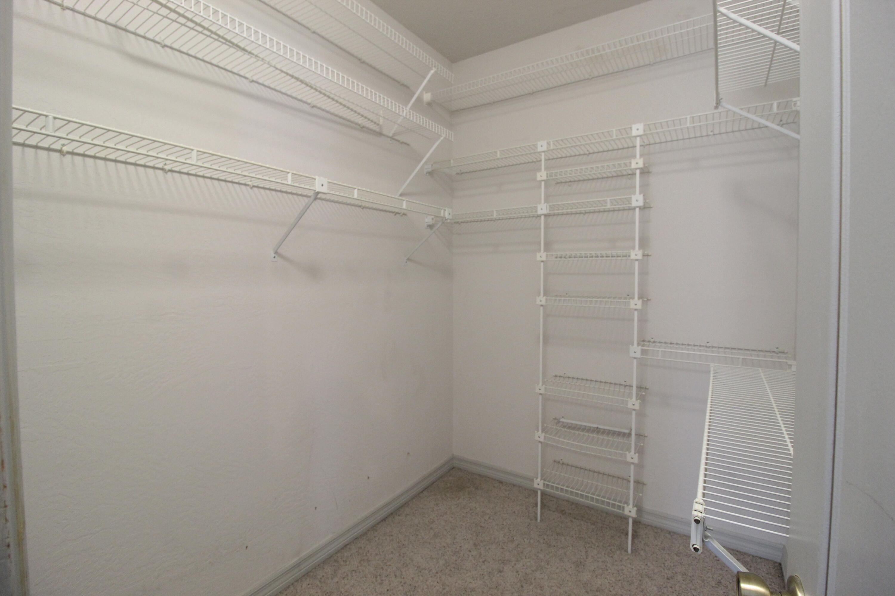 RAINTREE ESTATES #2 - Residential