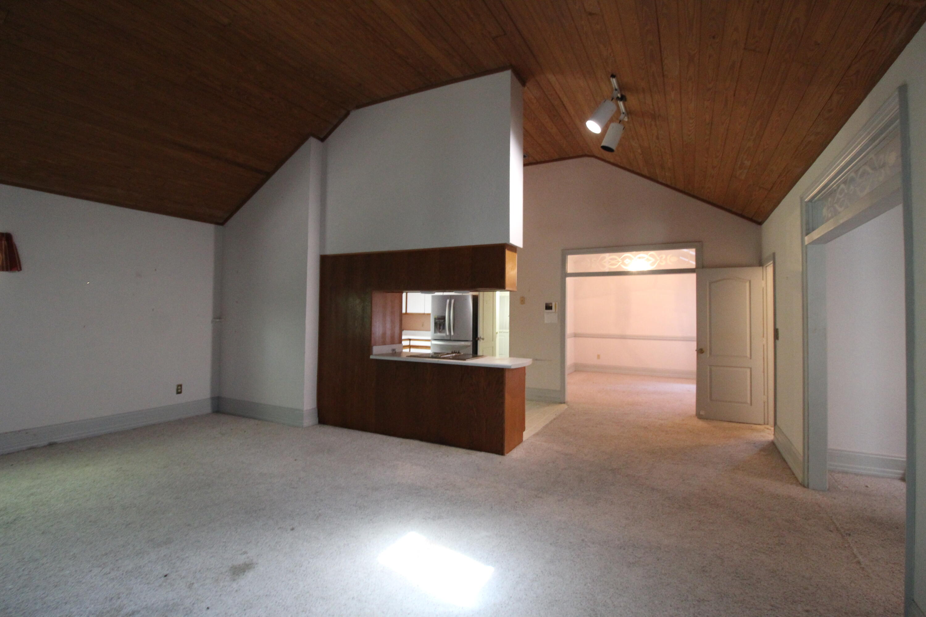 RAINTREE ESTATES #2 - Residential