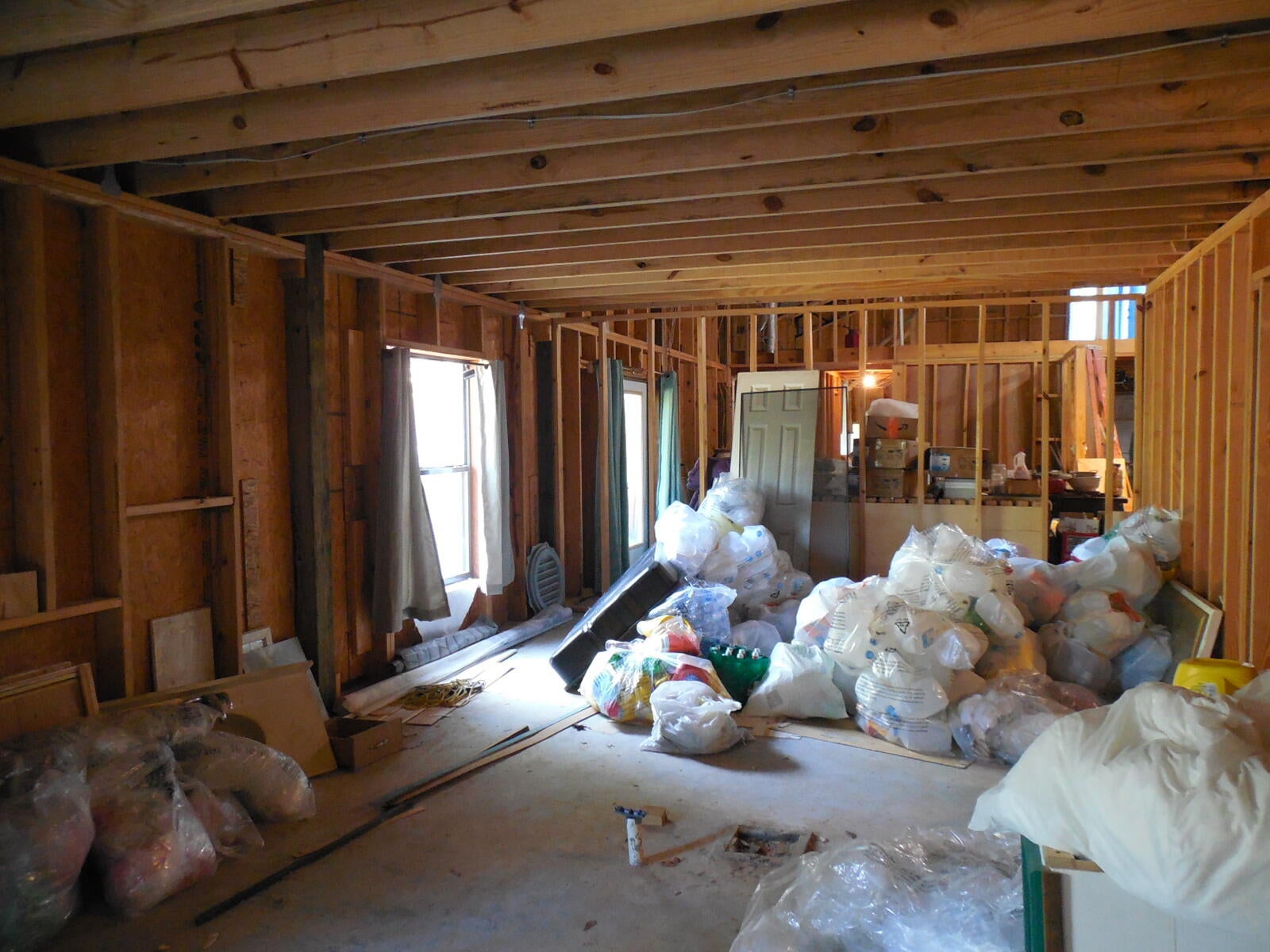 NO RECORDED SUBDIVISION - Residential