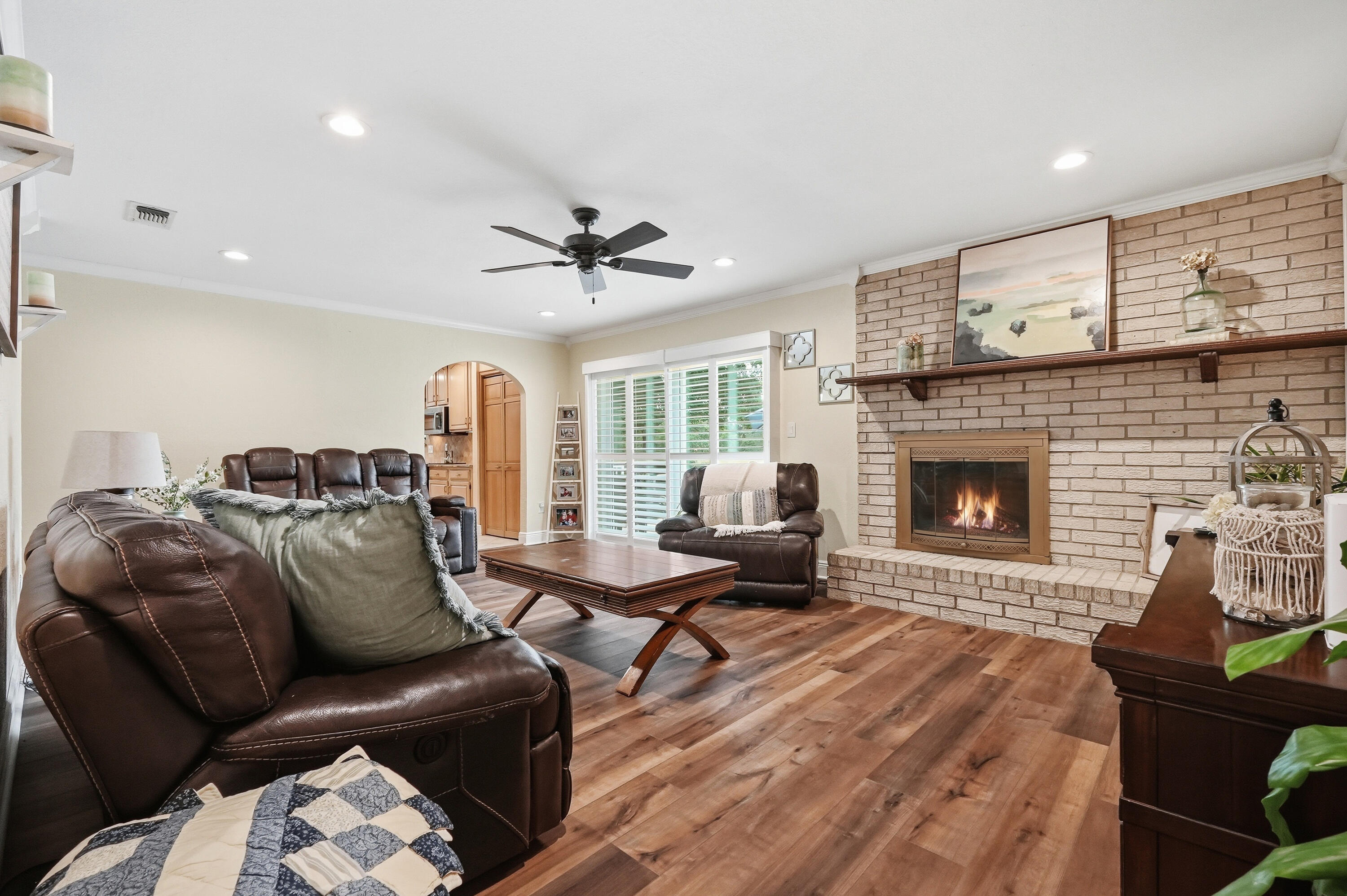 LAKE LORRAINE ESTATES - Residential