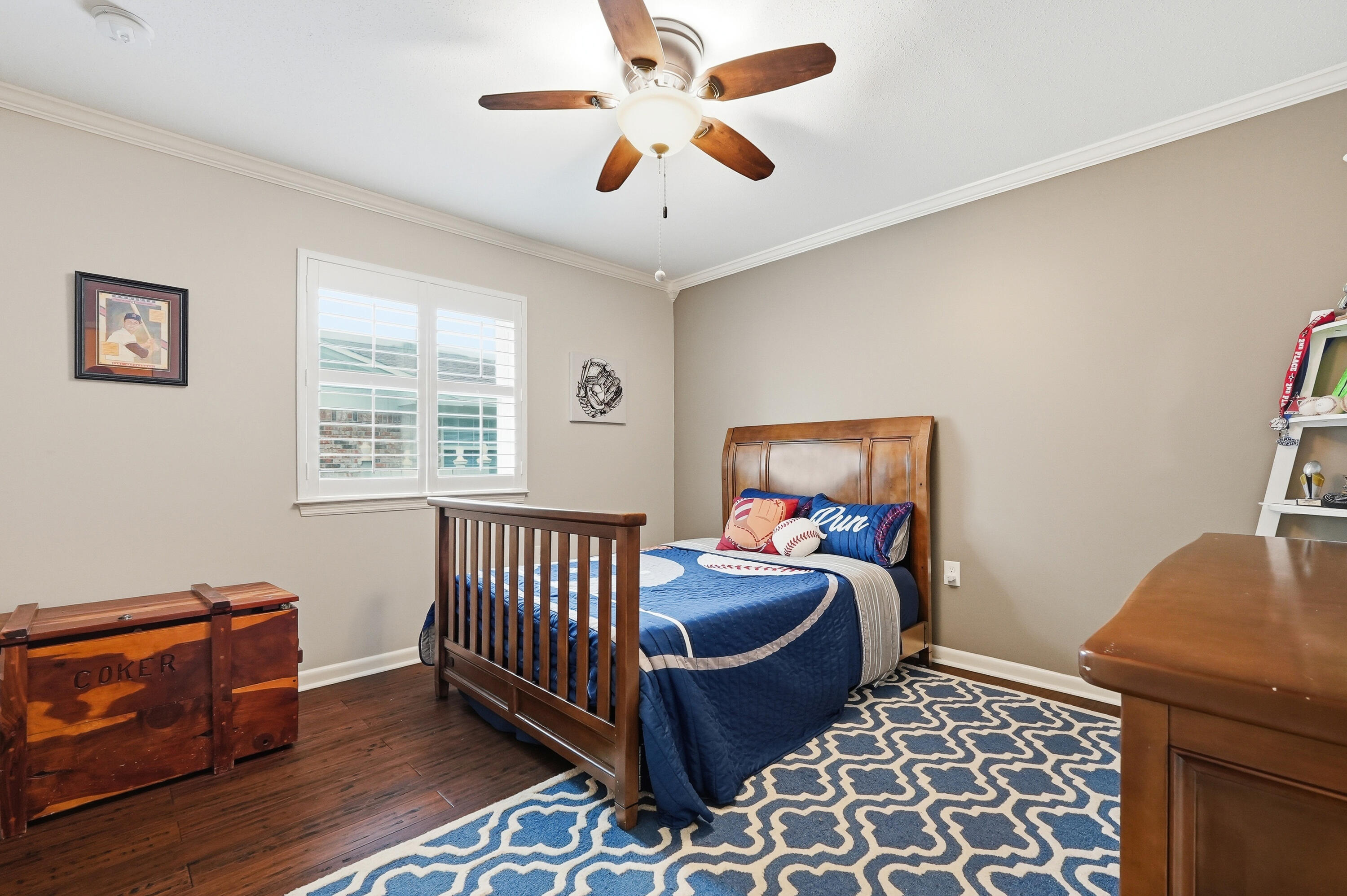 LAKE LORRAINE ESTATES - Residential
