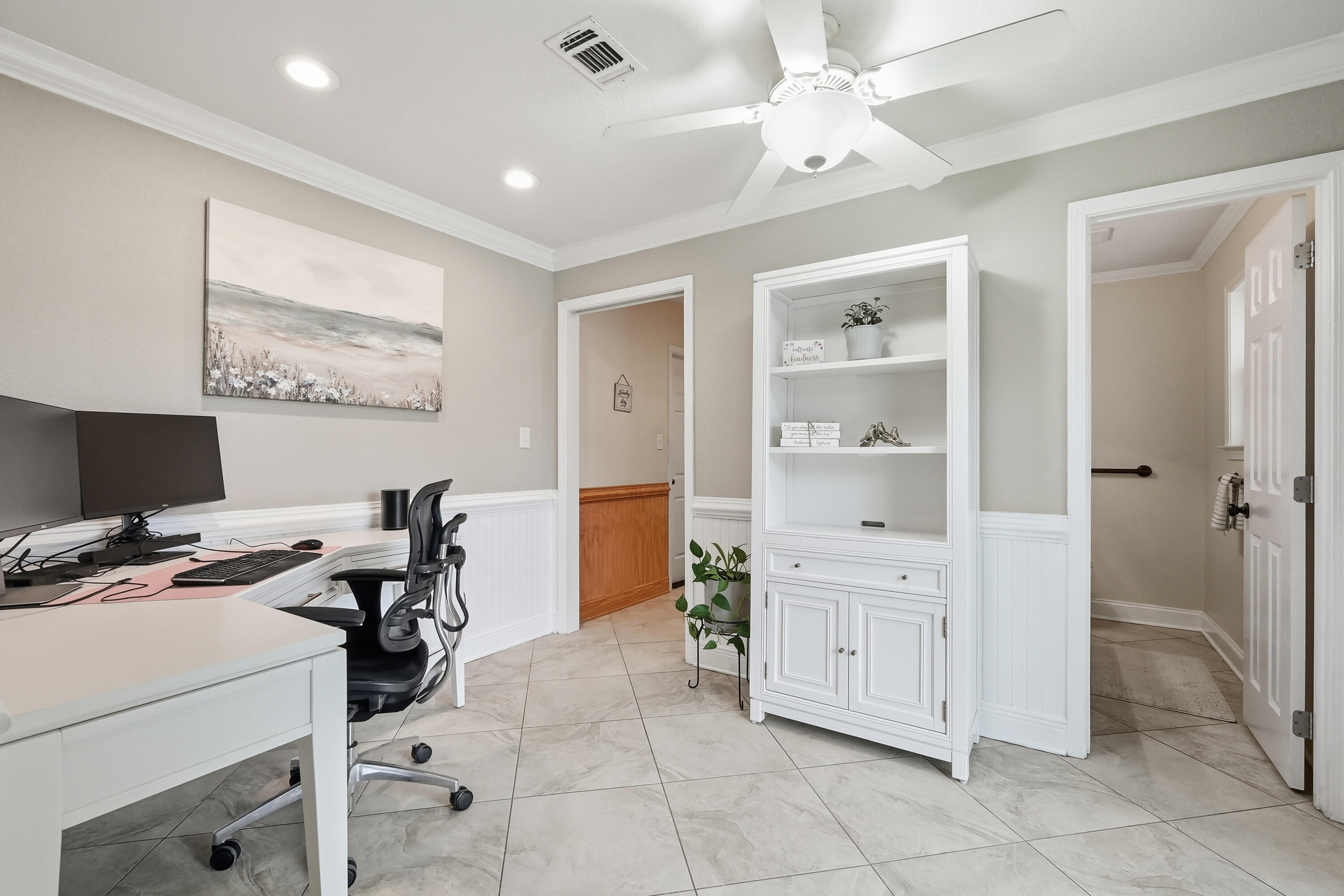 LAKE LORRAINE ESTATES - Residential