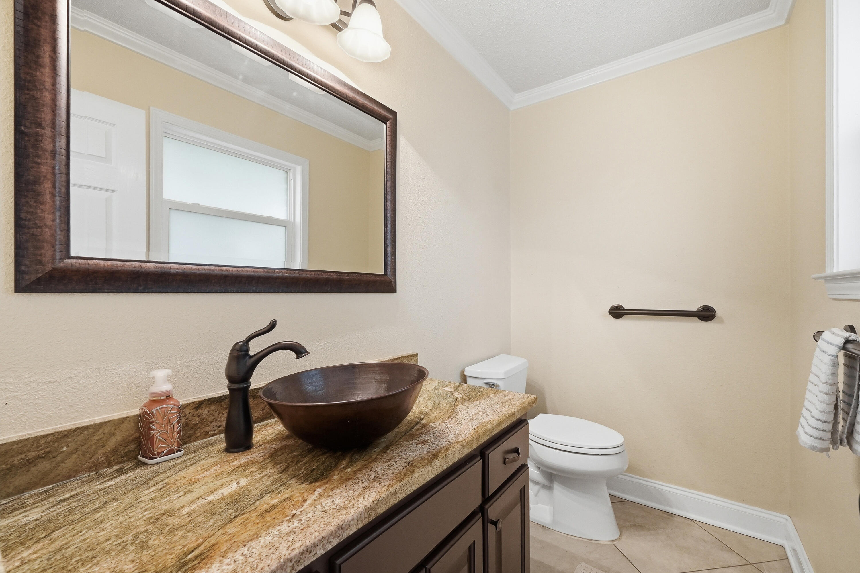 LAKE LORRAINE ESTATES - Residential