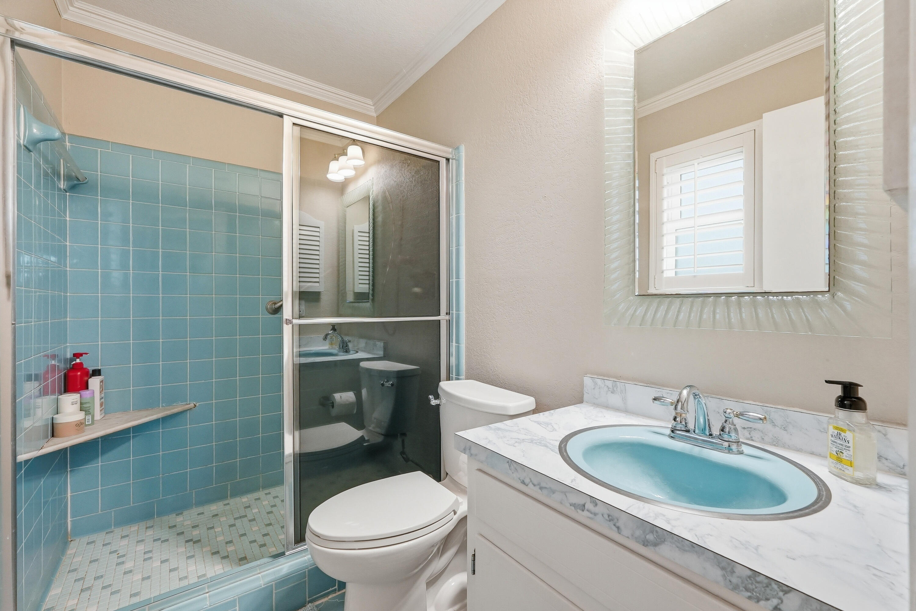 LAKE LORRAINE ESTATES - Residential