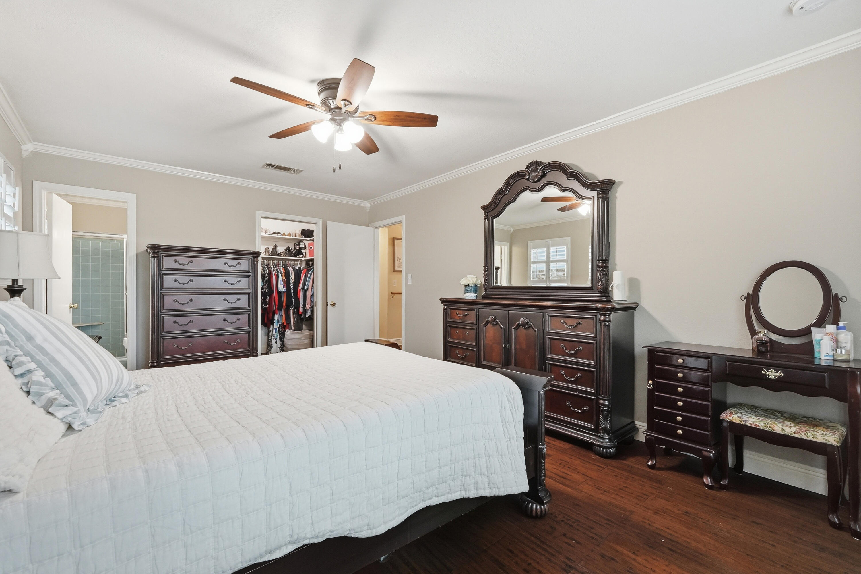 LAKE LORRAINE ESTATES - Residential