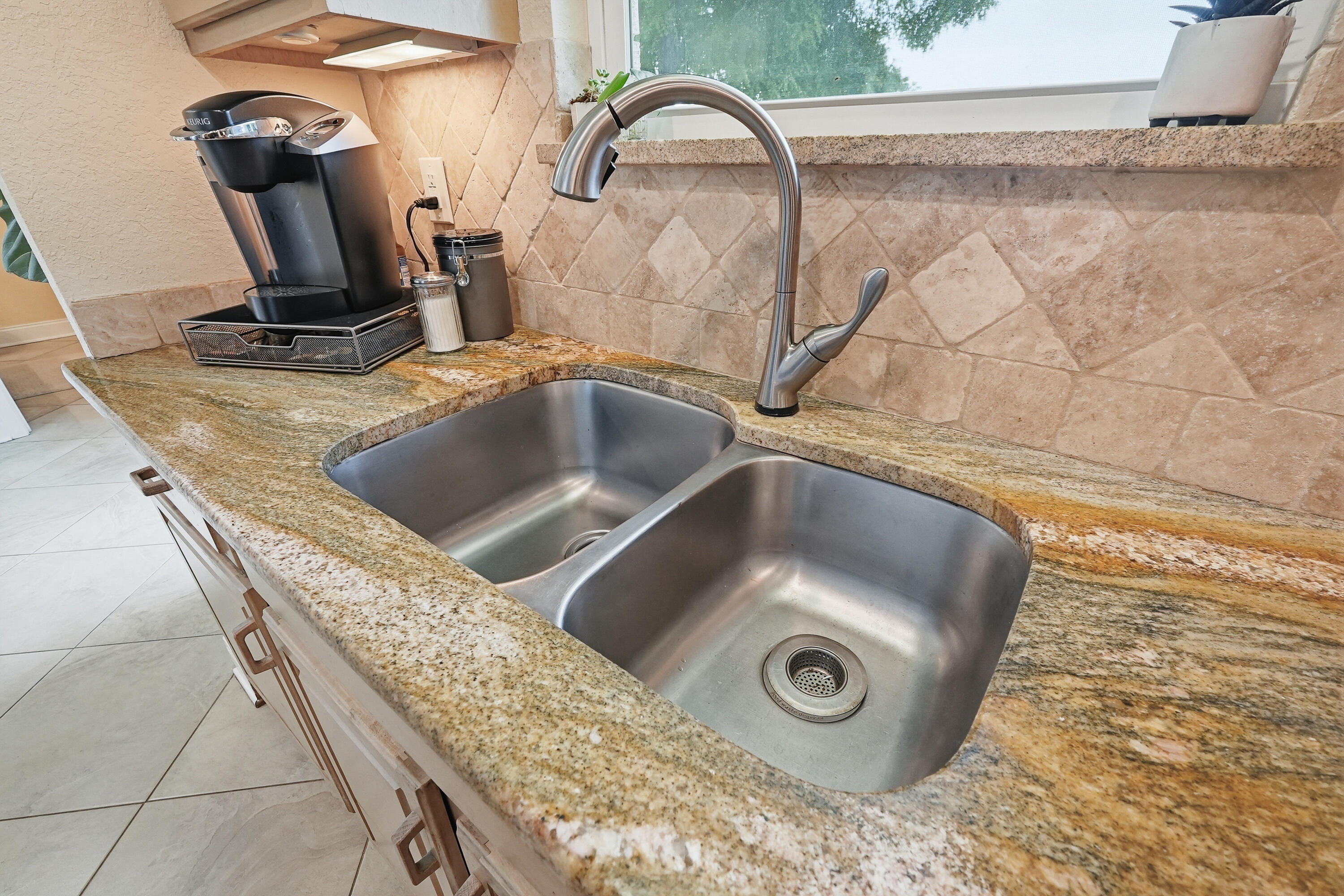 LAKE LORRAINE ESTATES - Residential
