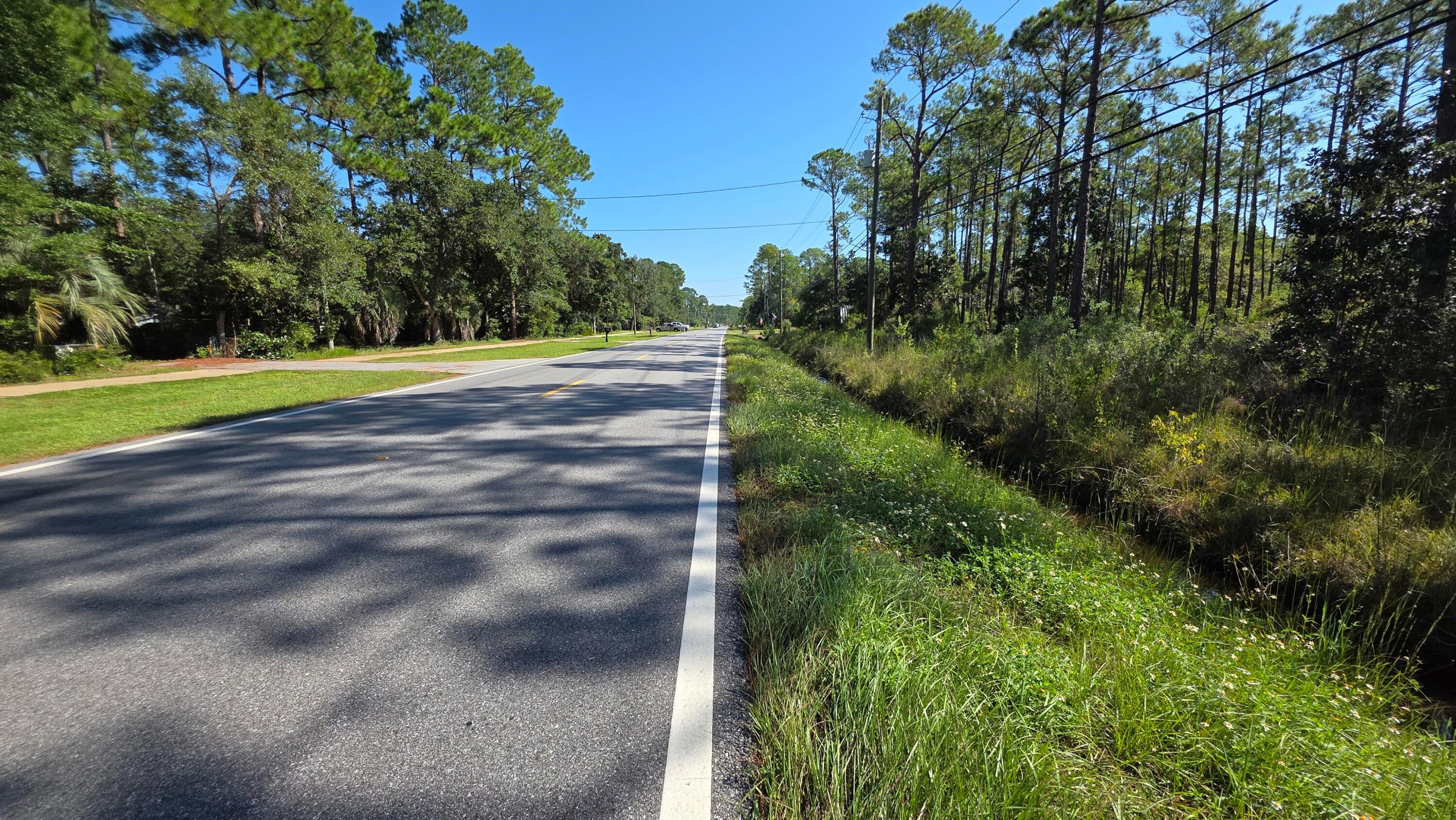 LAGNIAPPE BEACH - Land