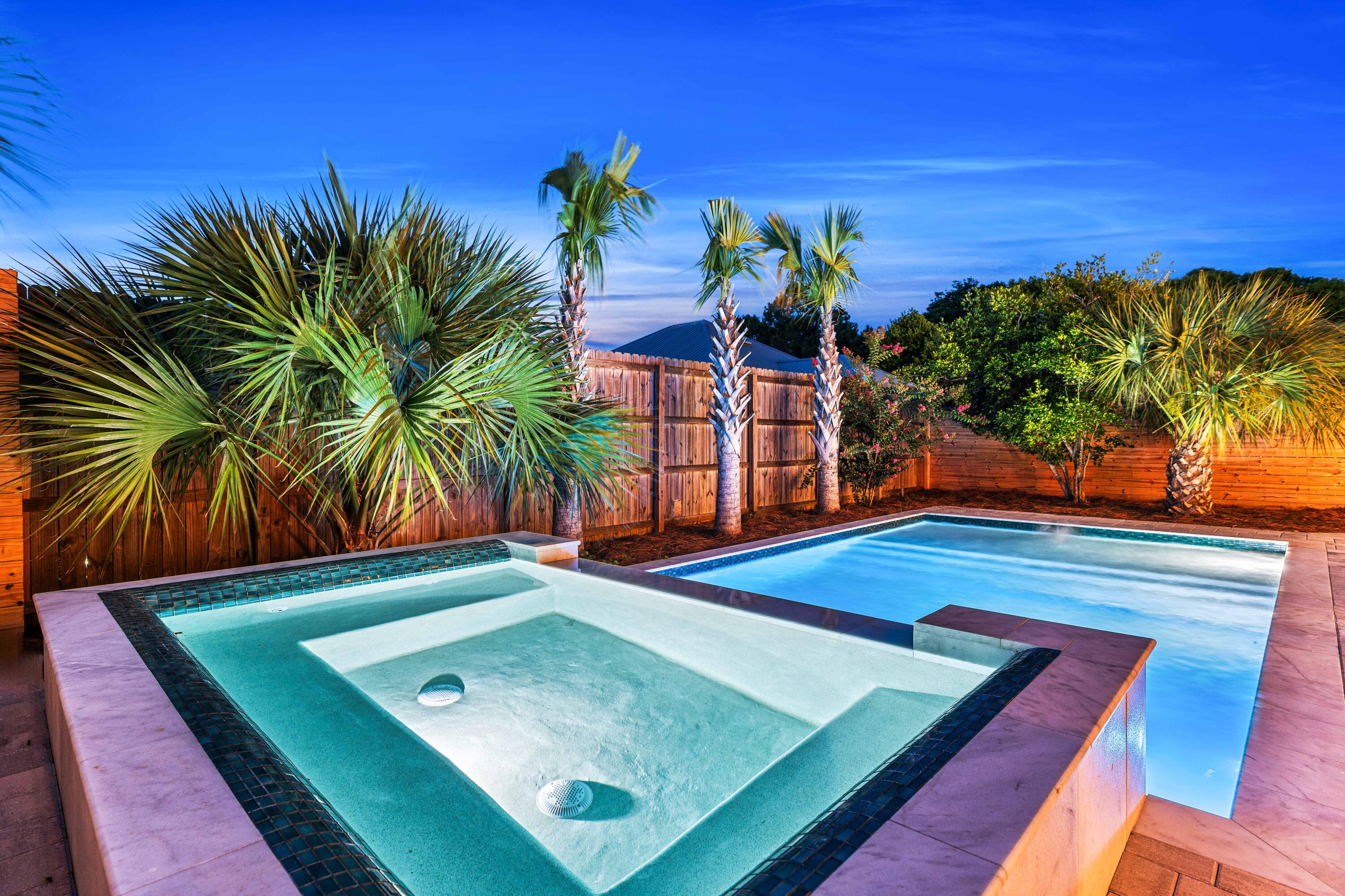 RIVIERA BEACH - Residential