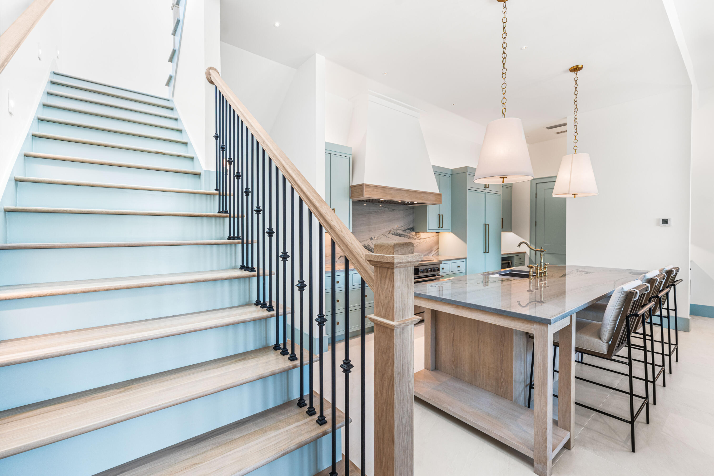 RIVIERA BEACH - Residential