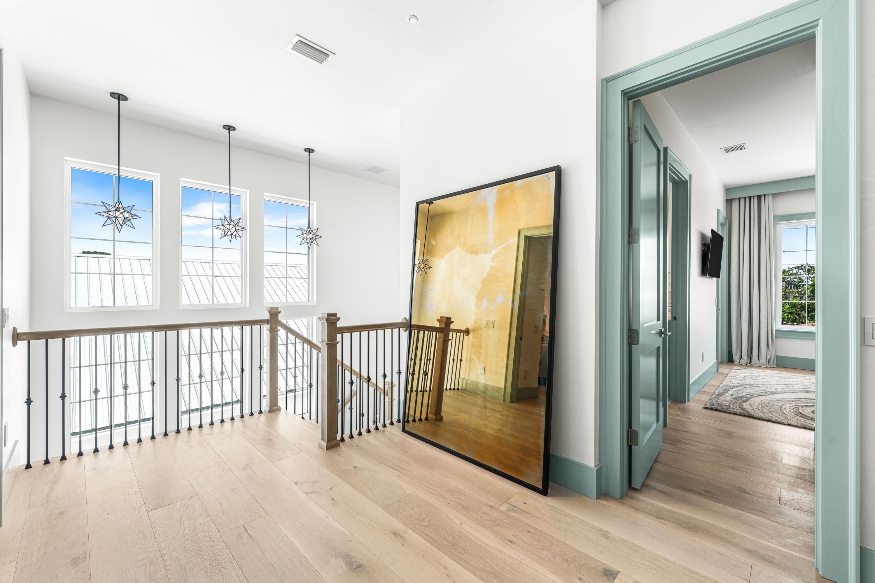 RIVIERA BEACH - Residential