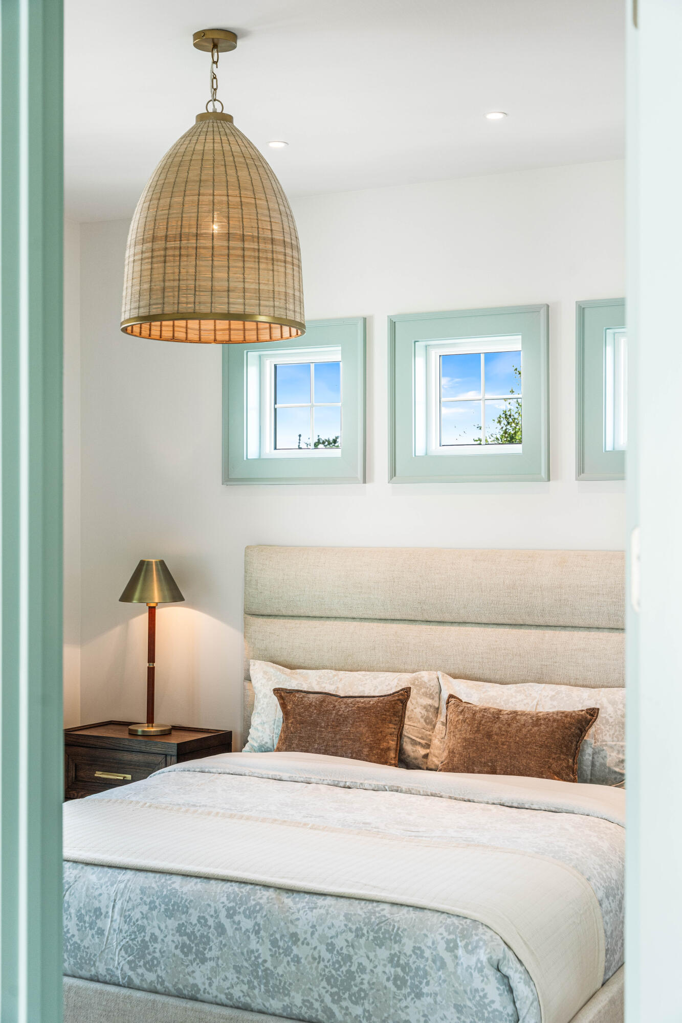 RIVIERA BEACH - Residential