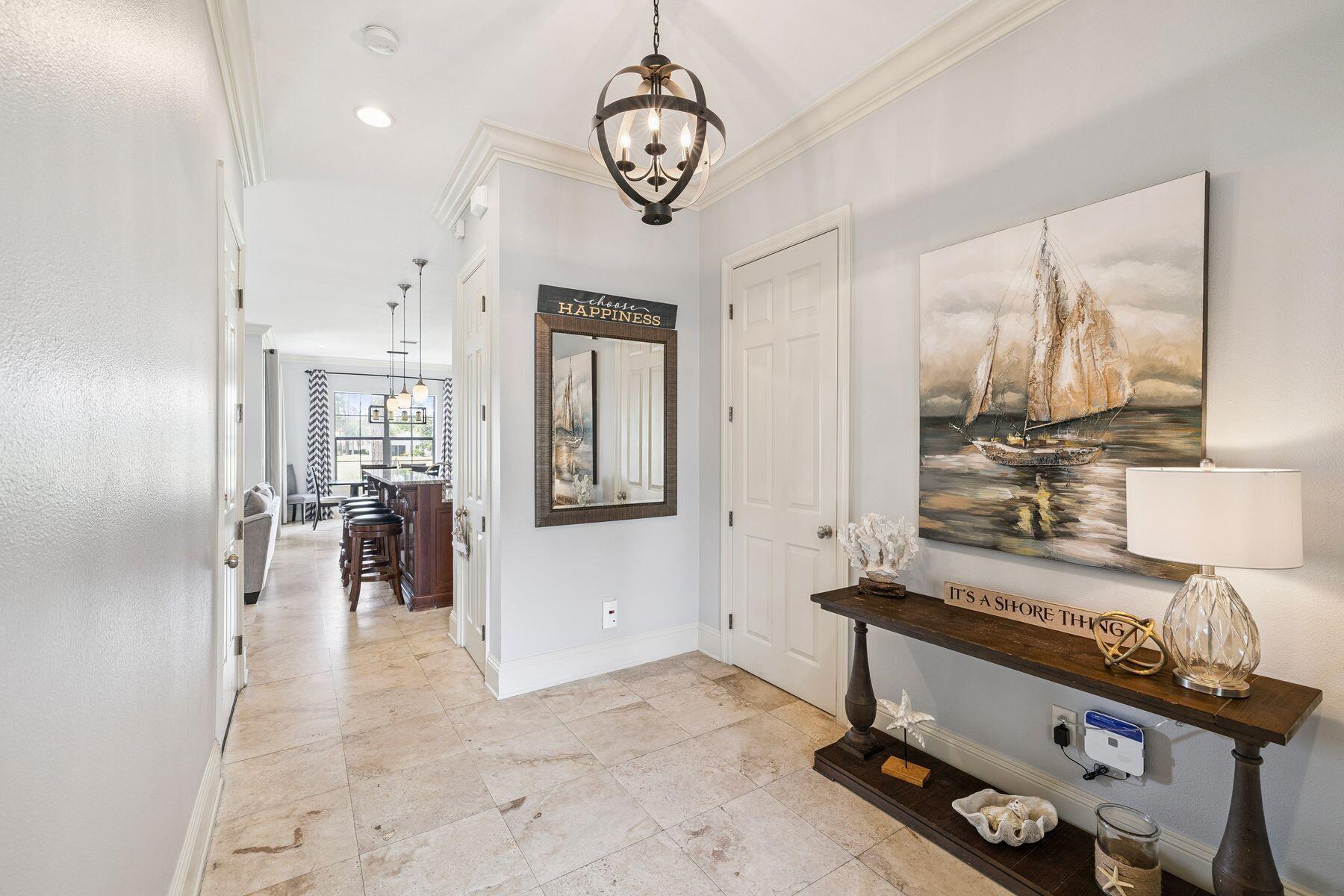 Villa Lago - Residential