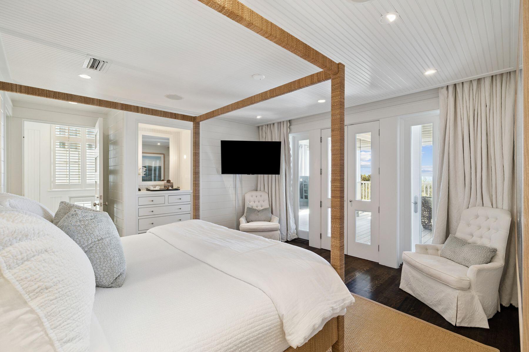 SEASIDE 11 - Residential