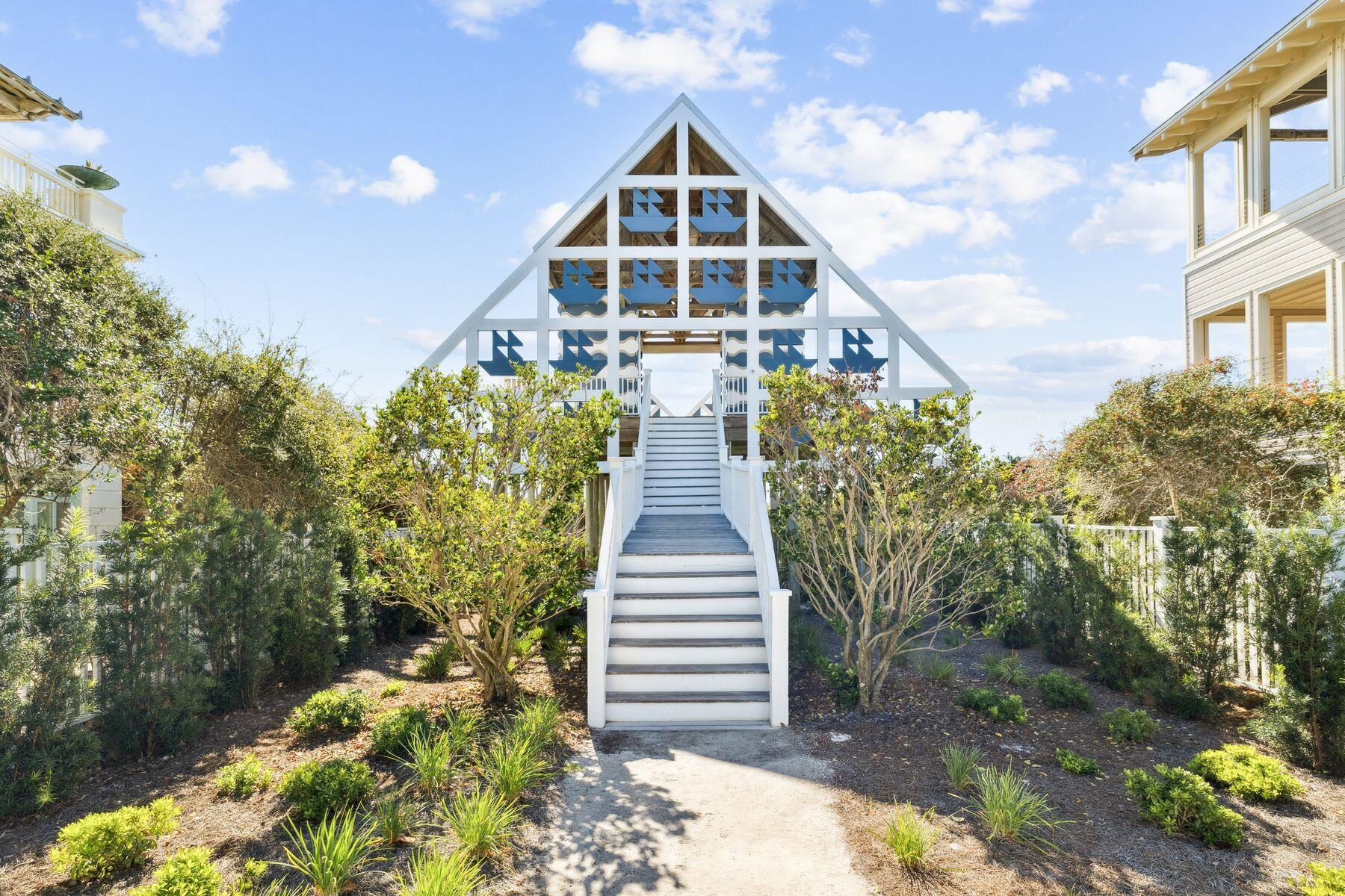 SEASIDE 11 - Residential