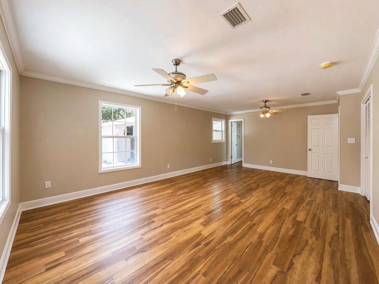 BAYOU WOODS - Residential