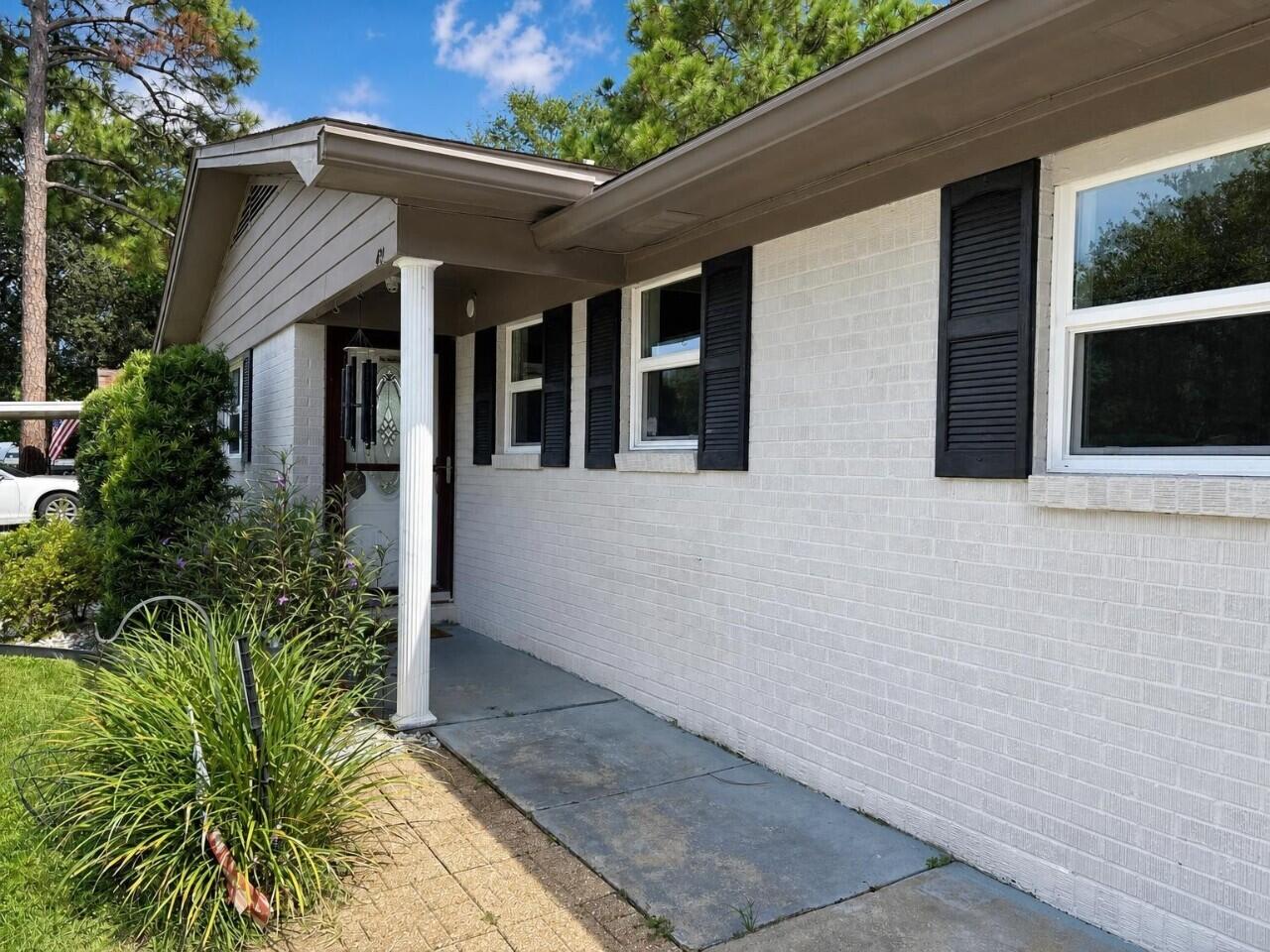 BAYOU WOODS - Residential