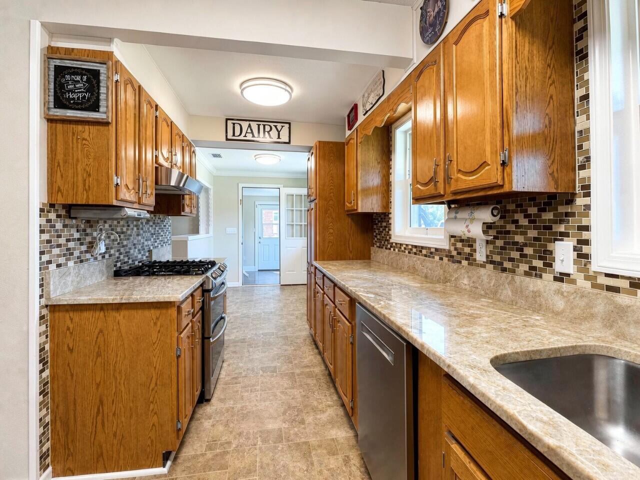 BAYOU WOODS - Residential
