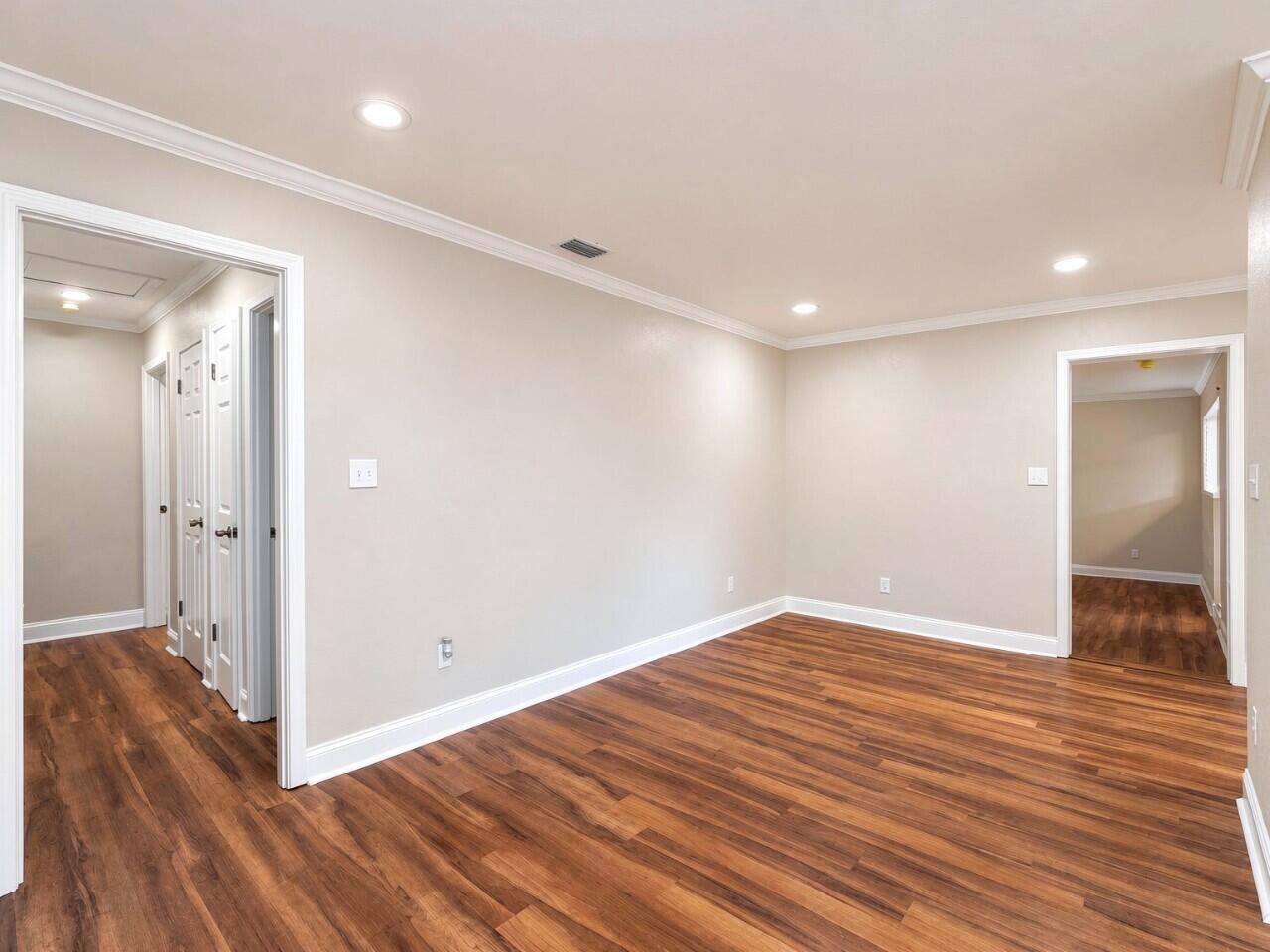 BAYOU WOODS - Residential