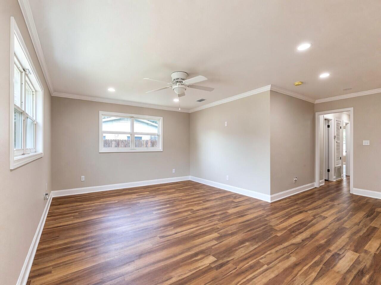 BAYOU WOODS - Residential