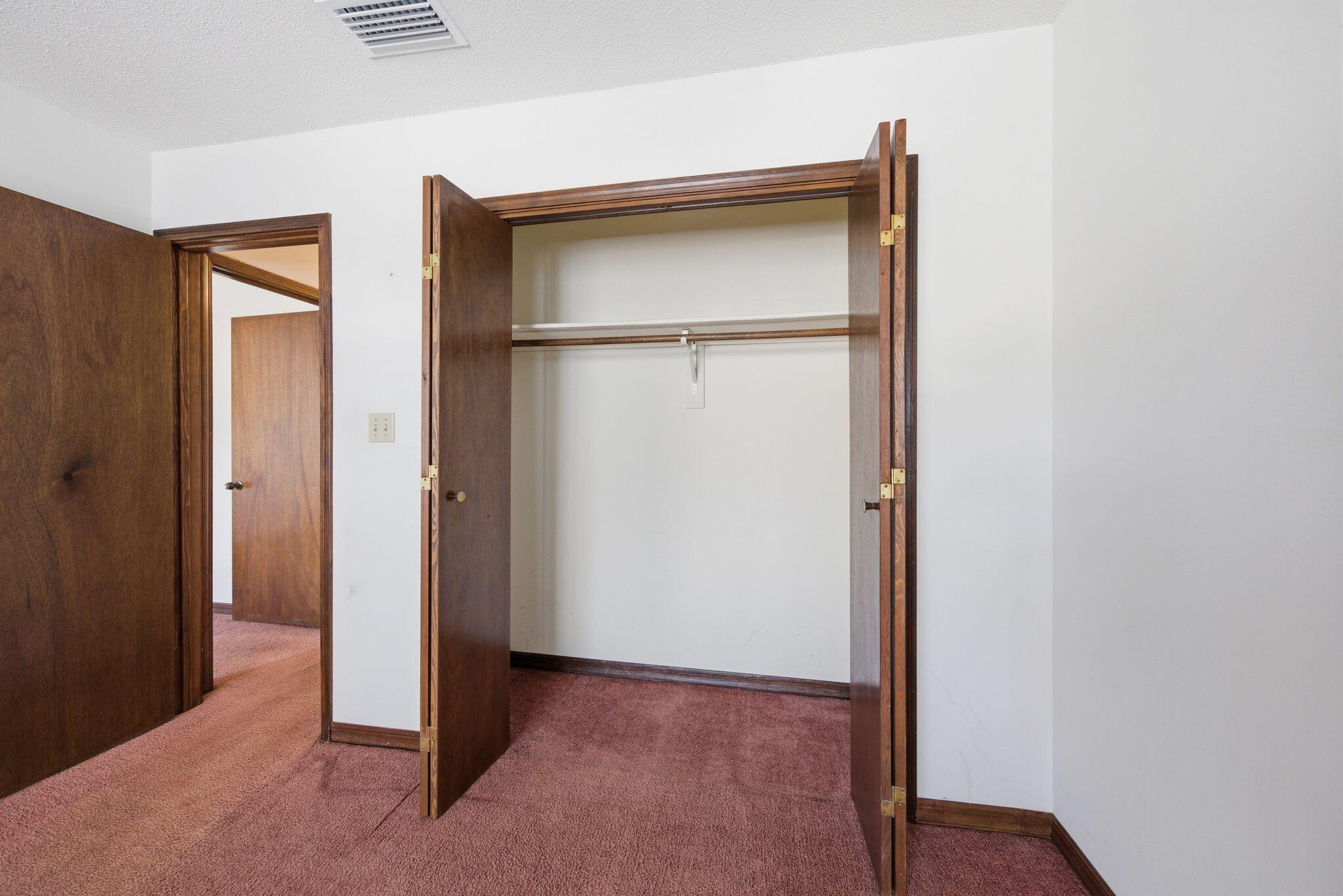 ELM PLACE CONDO - Residential