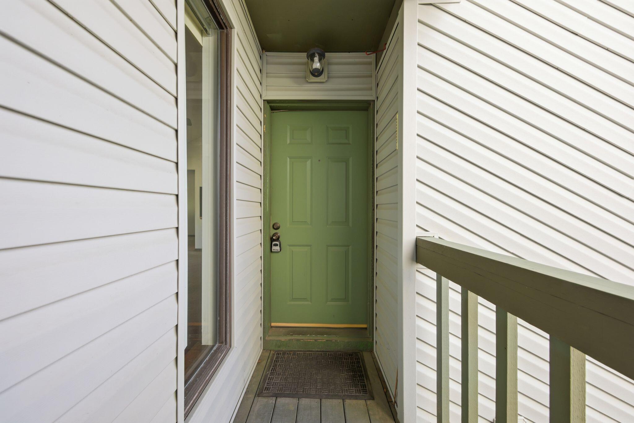 ELM PLACE CONDO - Residential