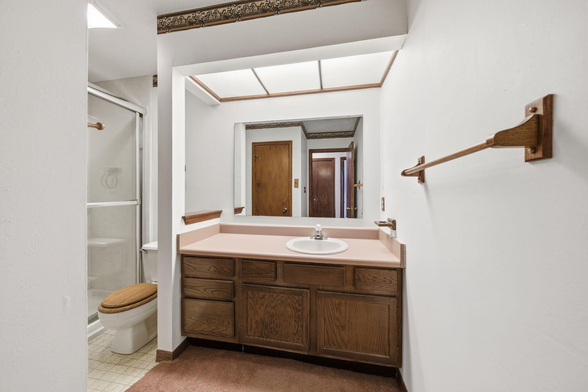 ELM PLACE CONDO - Residential