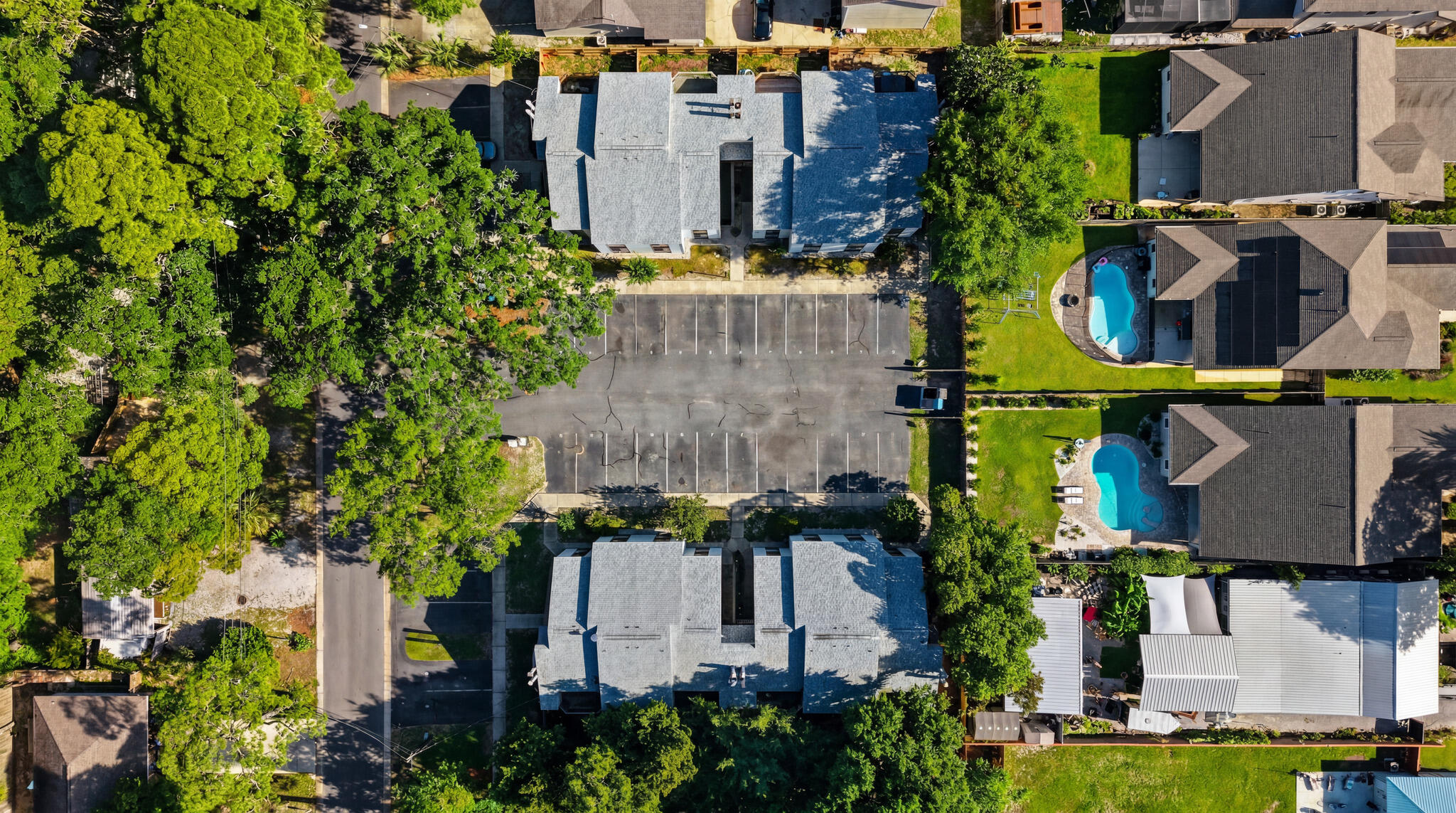 ELM PLACE CONDO - Residential