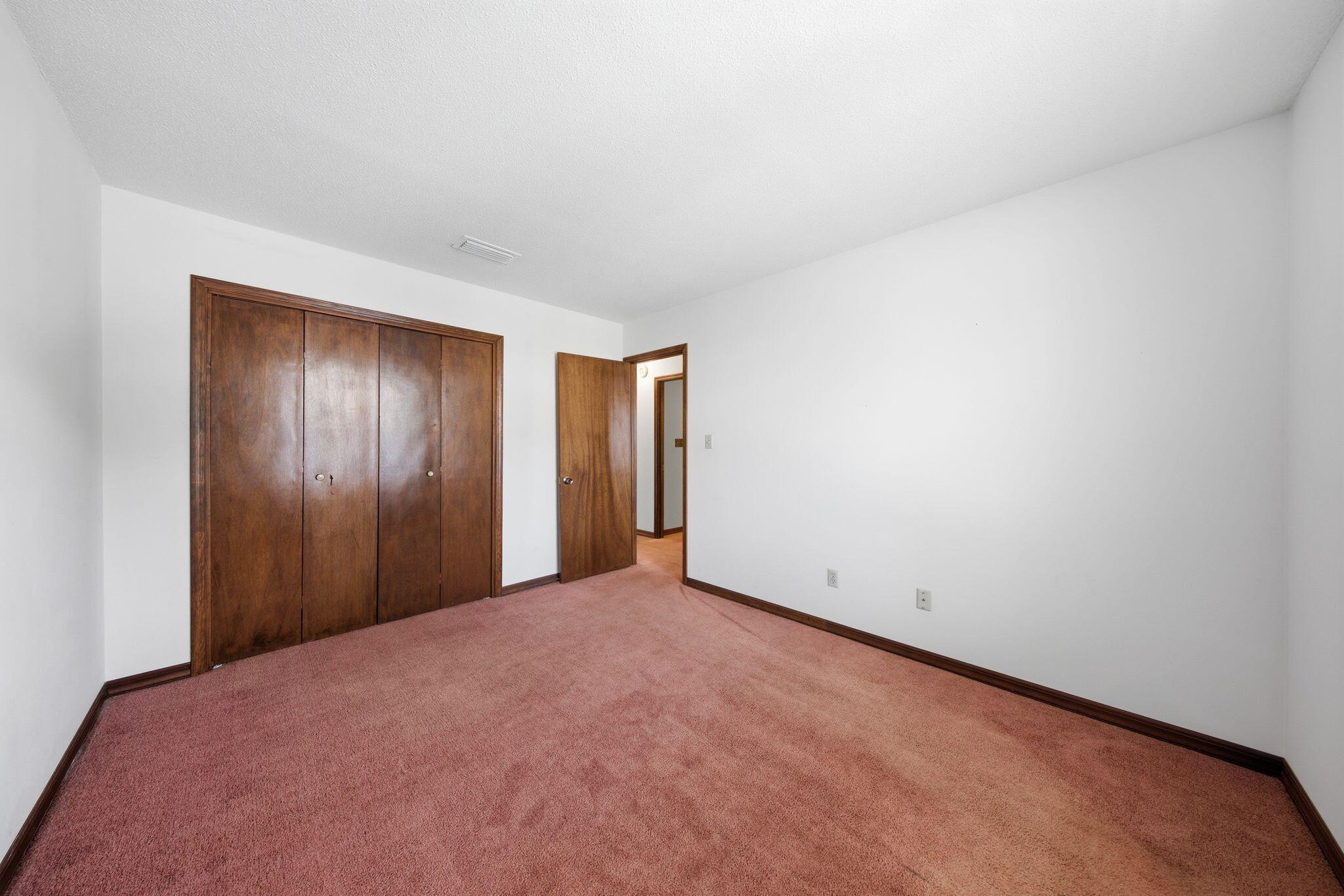 ELM PLACE CONDO - Residential