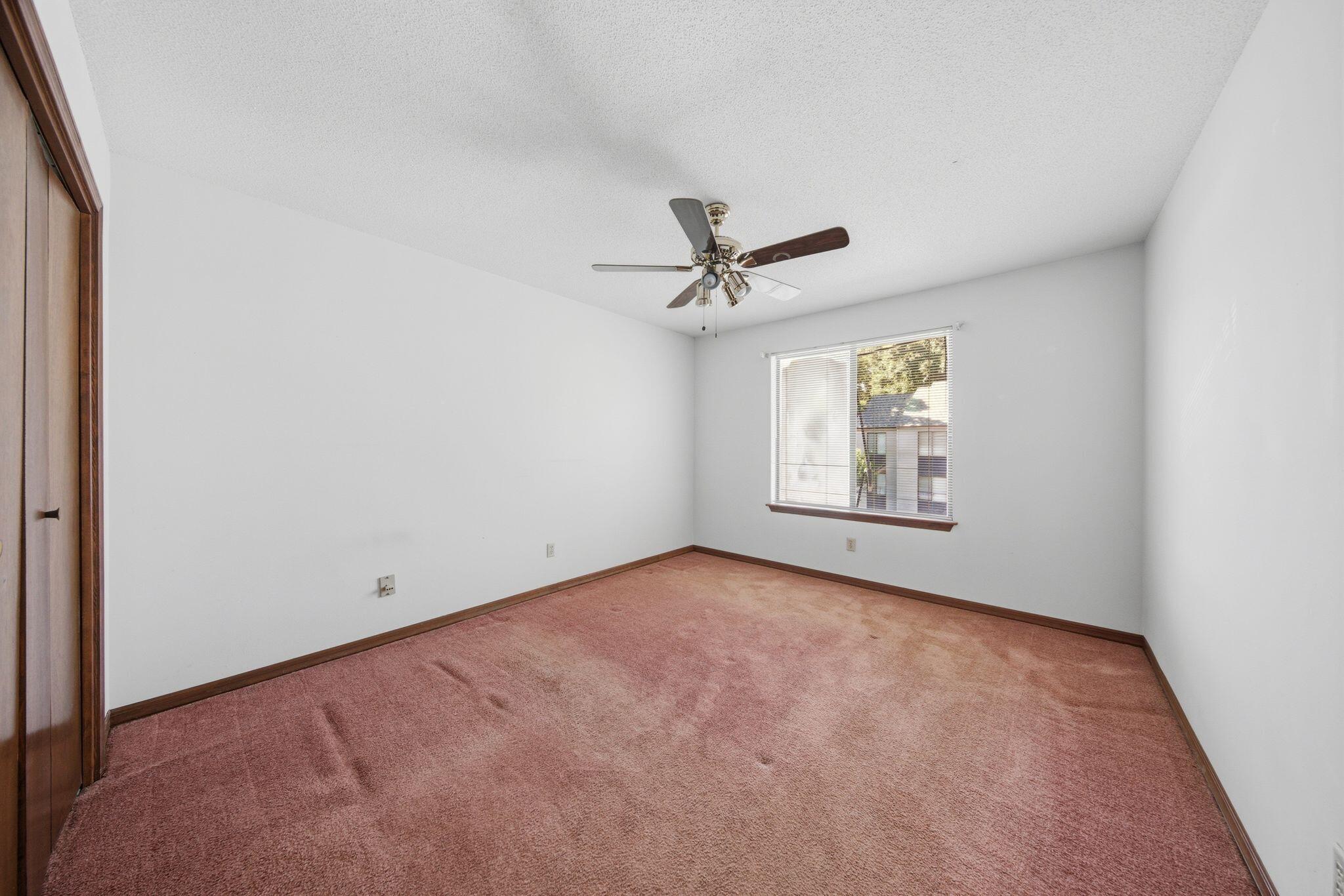 ELM PLACE CONDO - Residential