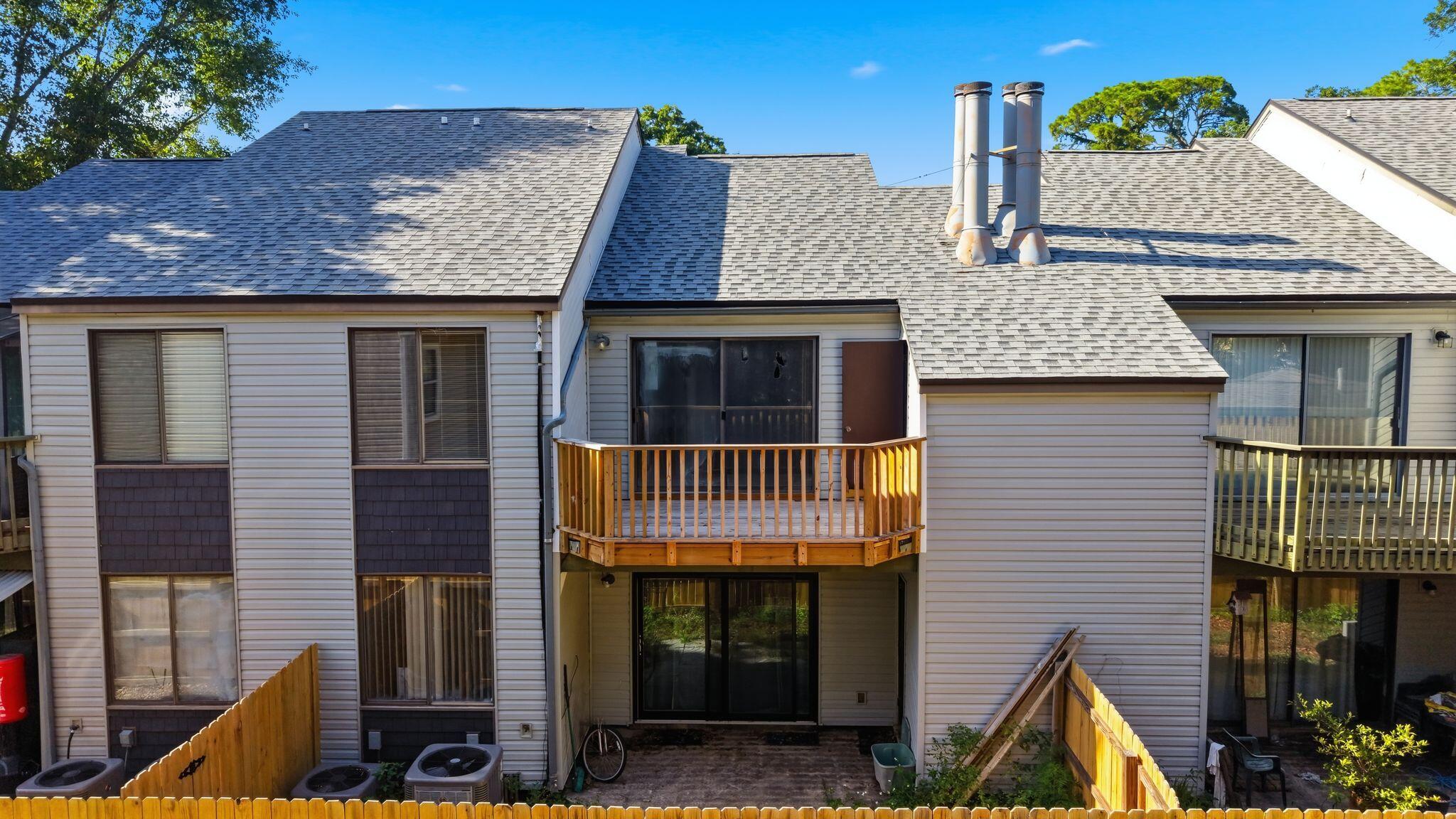 ELM PLACE CONDO - Residential