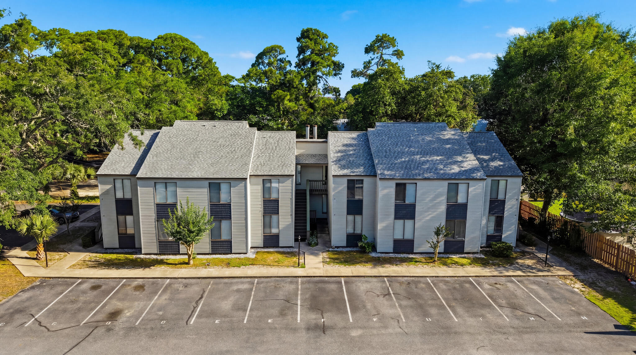 ELM PLACE CONDO - Residential