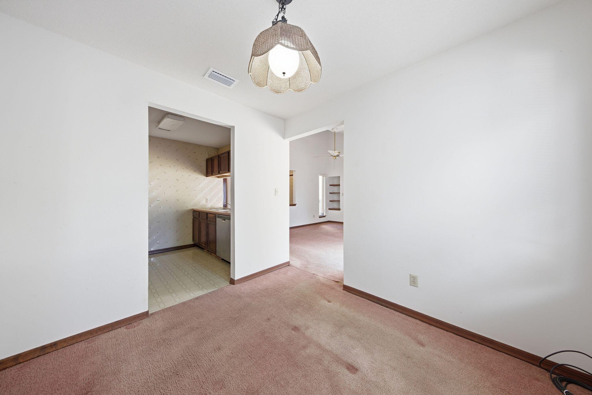 ELM PLACE CONDO - Residential