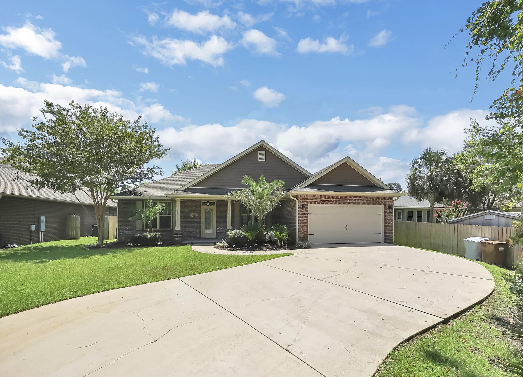 AVAILABLE... August 18, 2026! 3bd/2bth home in Navarre's New Haven Estates! The floor plan boasts a relaxed living space to include 3 Bedrooms, 2 bathrooms, bonus room and a spacious screened in patio. Stainless steel appliances, recessed lighting, a cozy breakfast nook, and plenty of cabinets for extra storage highlight the stunning functionality of the kitchen. In the primary suite, you will find trey ceilings, walk-in closets, a garden tub with separate walk-in shower, and spacious double vanities perfectly accent this space.

NO smoking and NO cats allowed. Dogs allowed upon approval with a non-refundable pet fee. 600 minimum FICO credit score required in addition to meeting rental criteria.

All applicants are required to complete an application on https://onefamilypropertyservices.petscreening.com/ regardless of if they own a pet or not.  Applicants with an ESA are also required to complete the application.
**Please note, only one pet profile per pet is required.

** Fees Required once an application is approved include, but may not be limited to: Security Deposit, Non-Refundable Fees (cleaning and rekey), $20 Certified Mail Fee, and Pet Fees (when applicable).