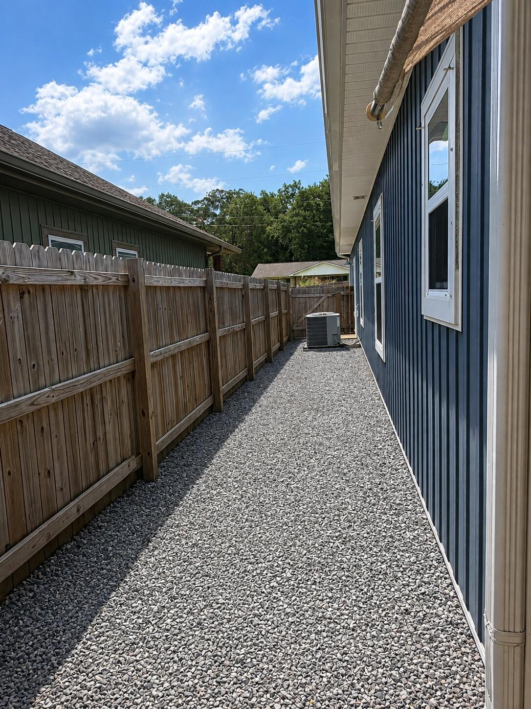 AVALON BEACH - Residential