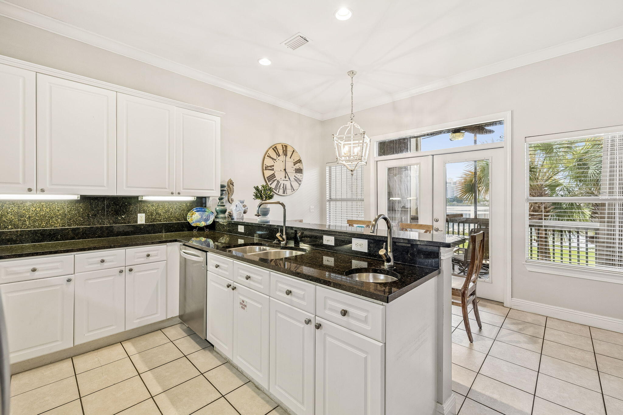 SEASCAPE CONDO PH 10 - Residential