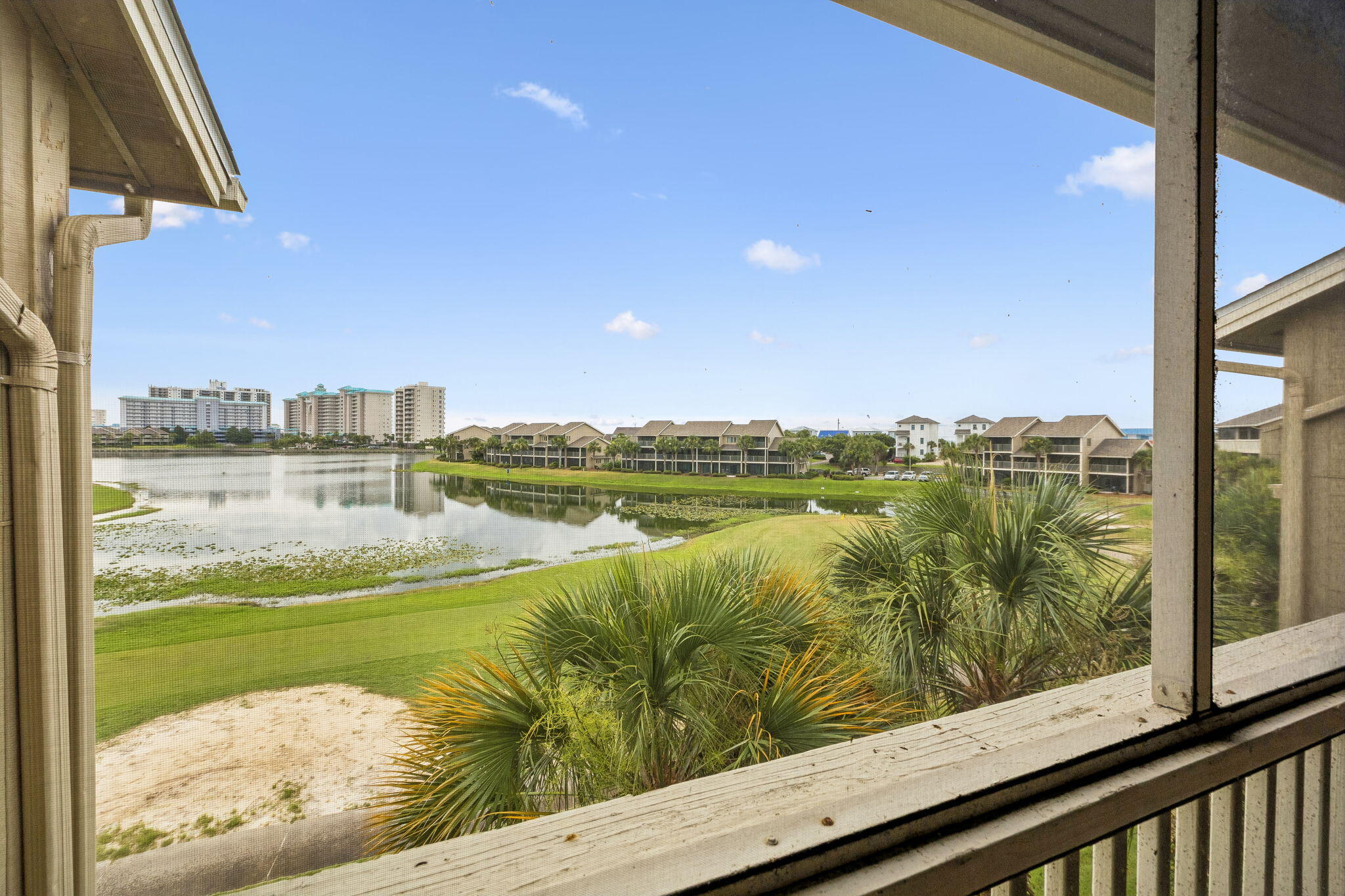 SEASCAPE CONDO PH 10 - Residential