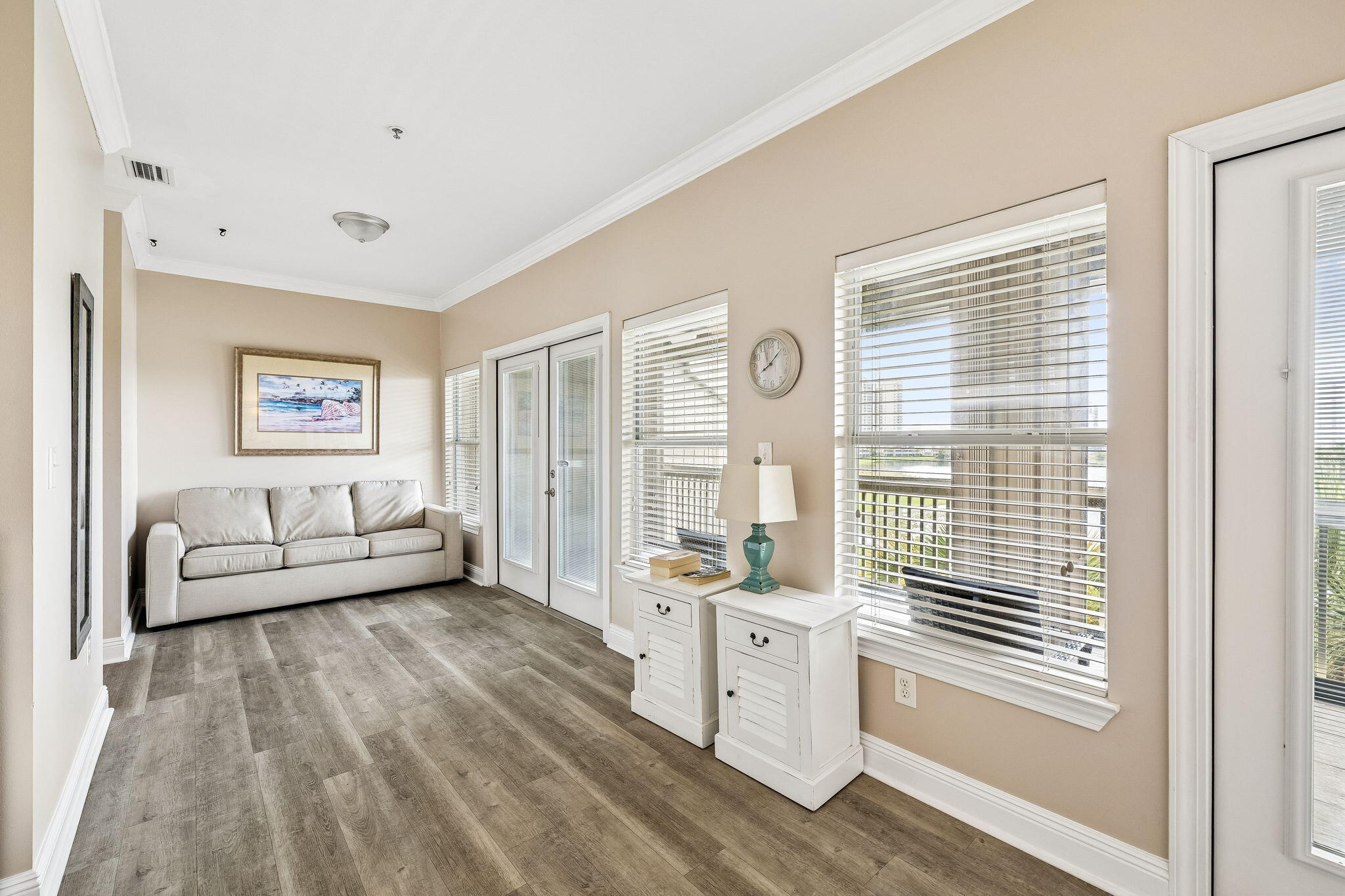 SEASCAPE CONDO PH 10 - Residential