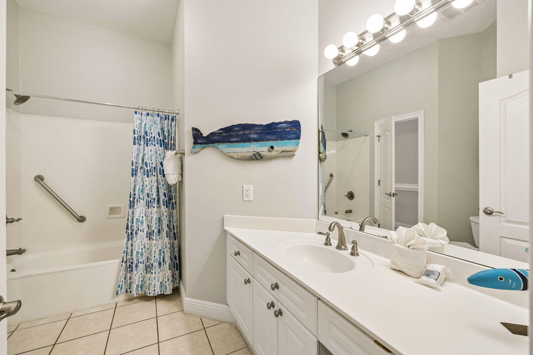 SEASCAPE CONDO PH 10 - Residential