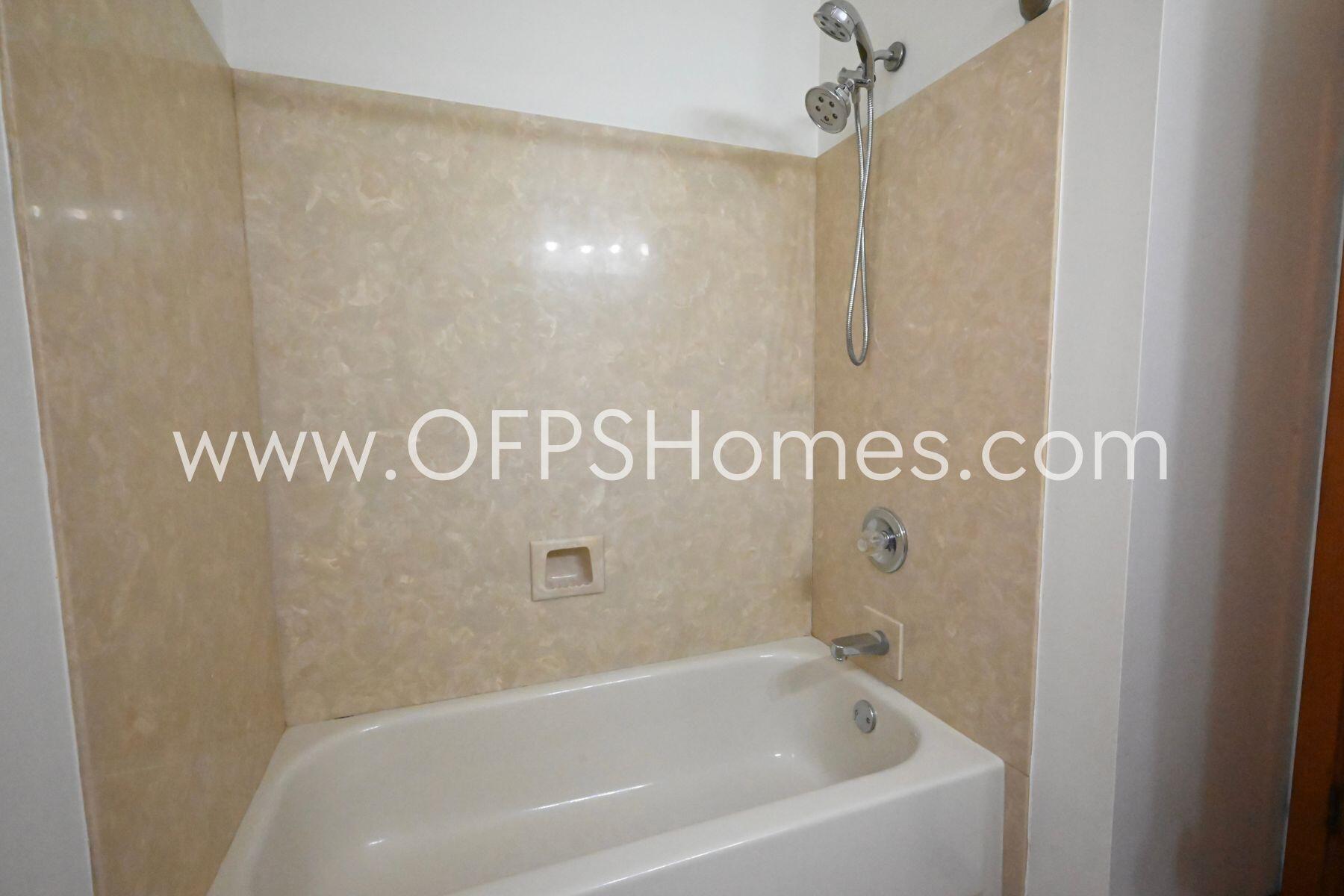 CEDAR RIDGE PH 7B - Residential Lease