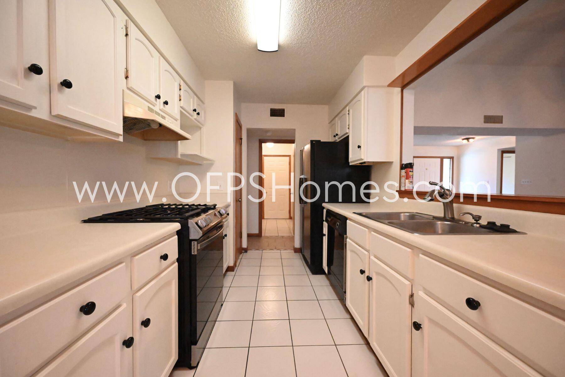 CEDAR RIDGE PH 7B - Residential Lease