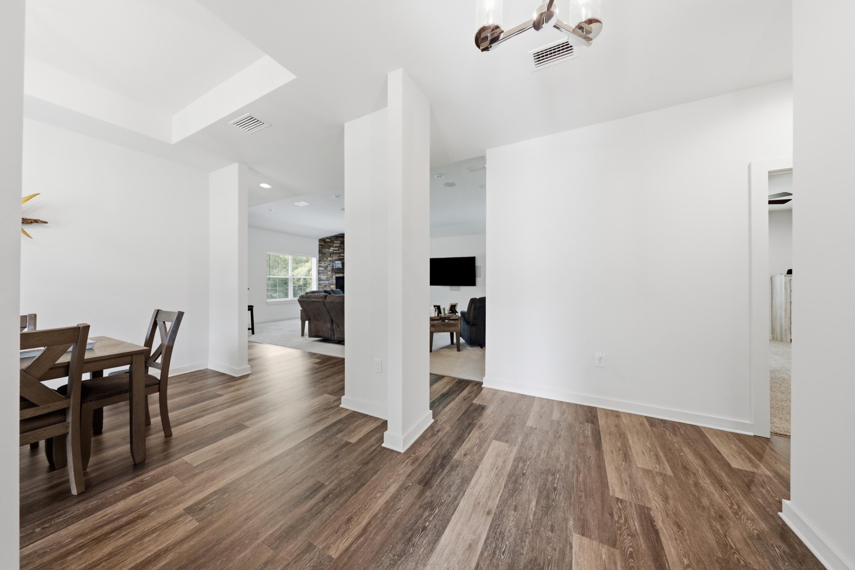 SECLUSION BAY - Residential
