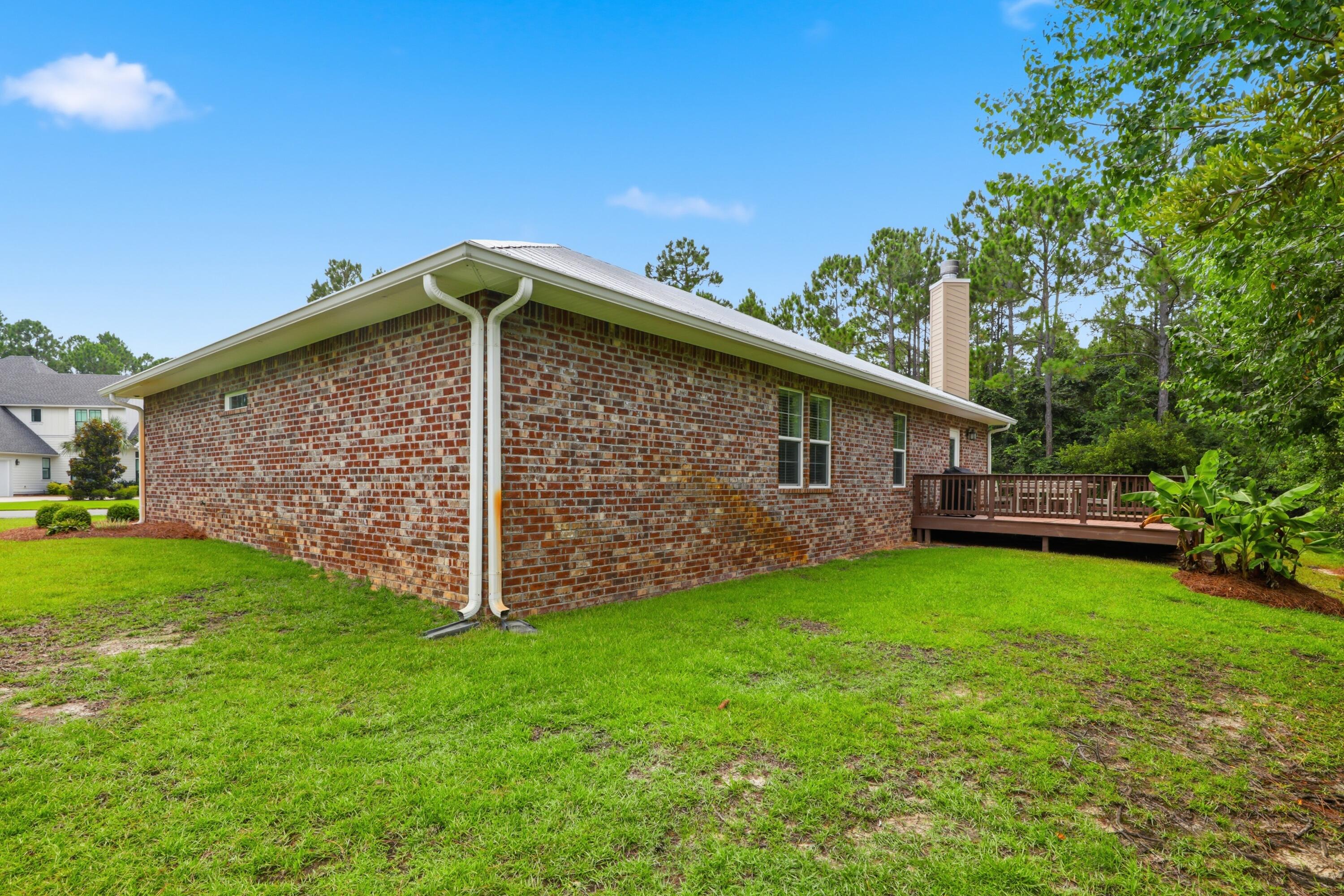 SECLUSION BAY - Residential
