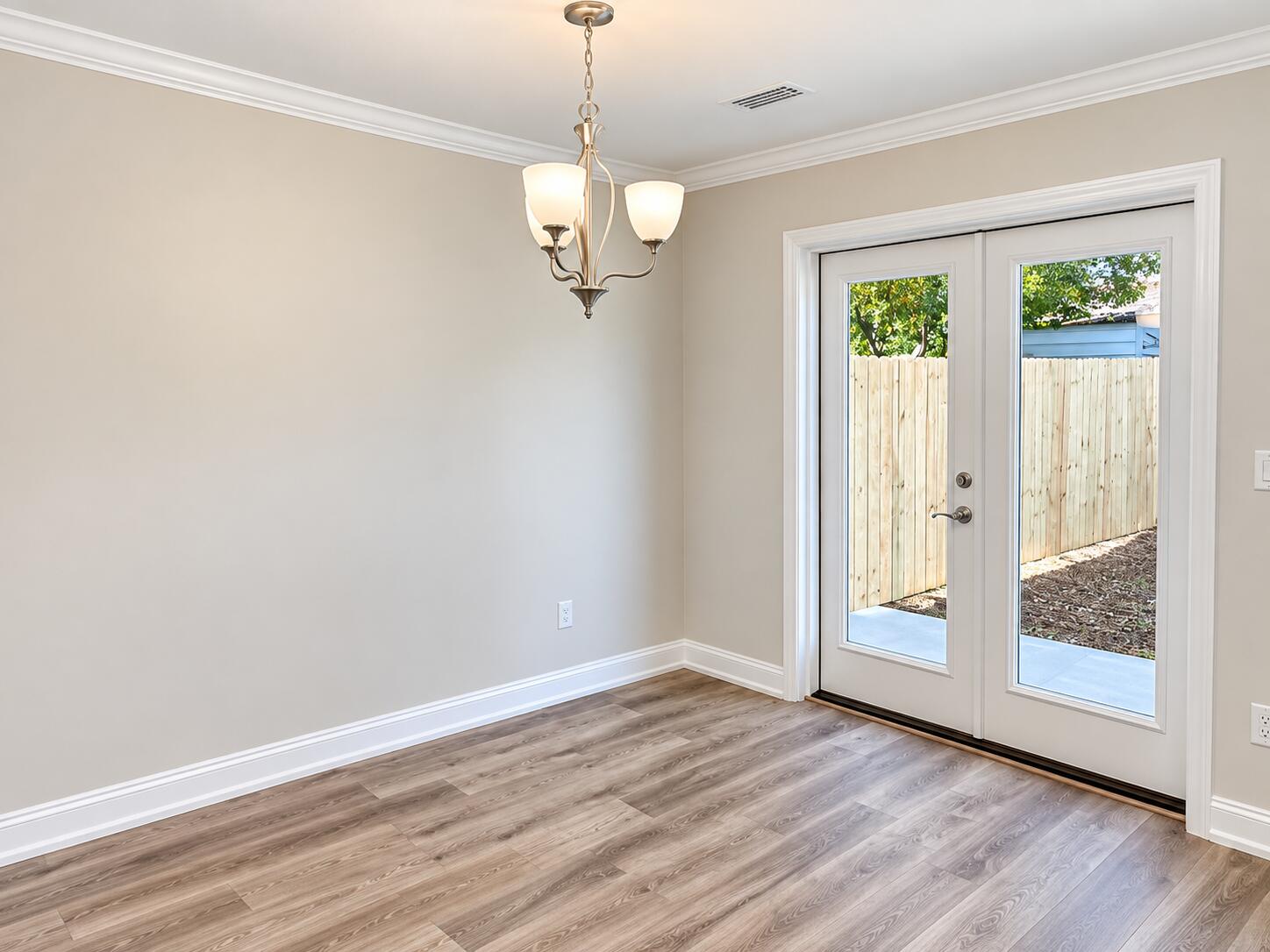 HELMS & ALLEN - Residential Lease