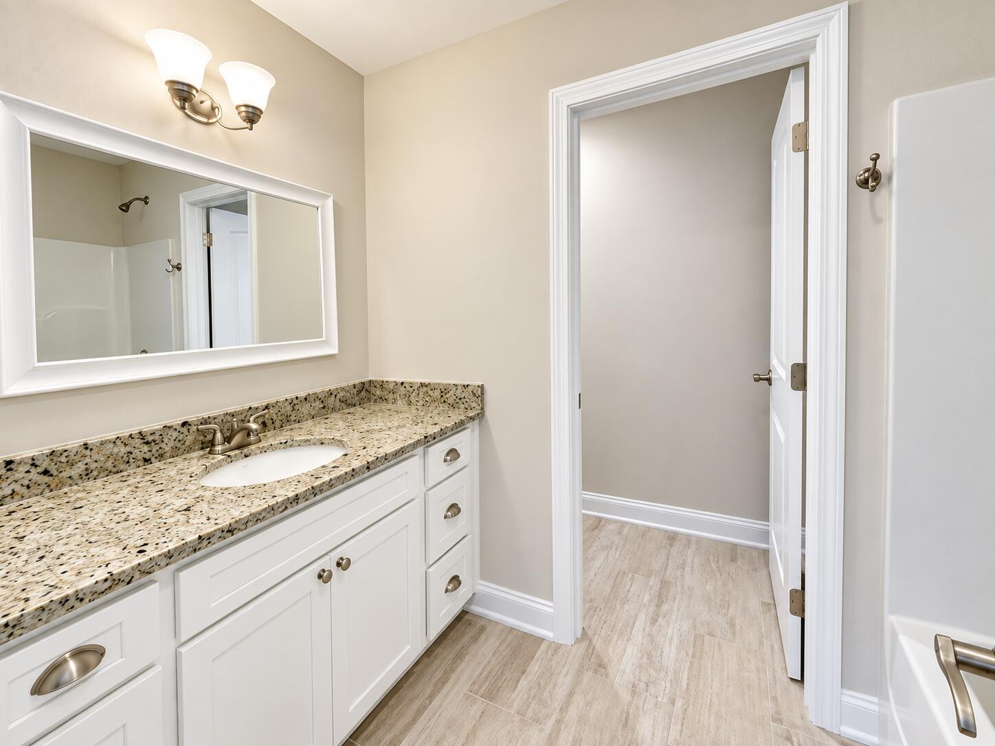 HELMS & ALLEN - Residential Lease