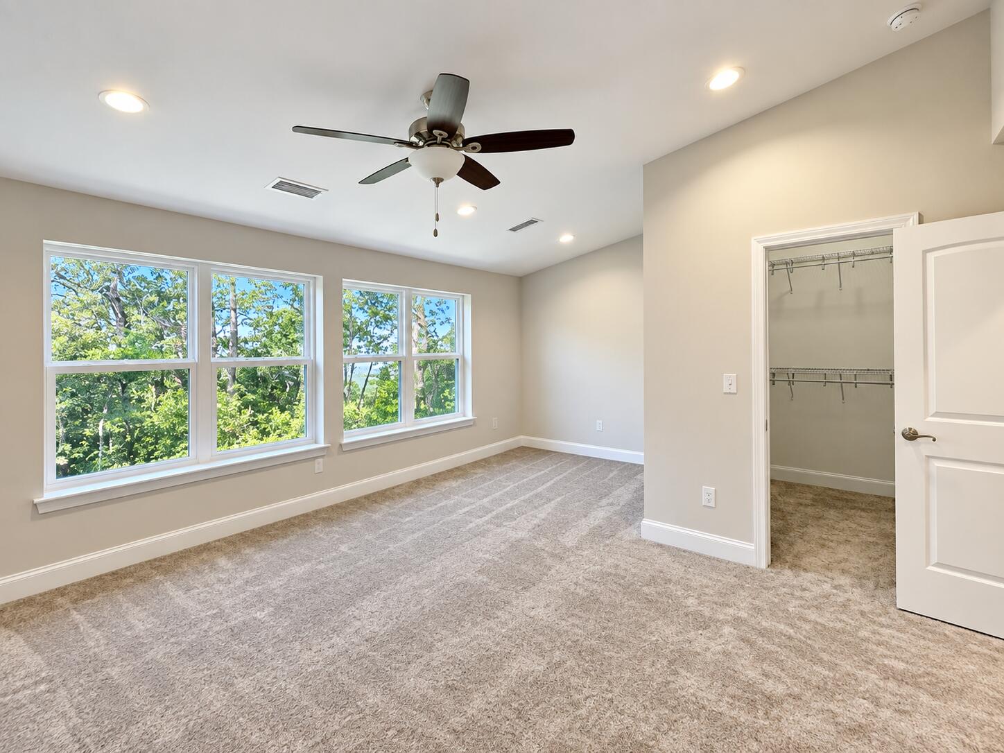 HELMS & ALLEN - Residential Lease