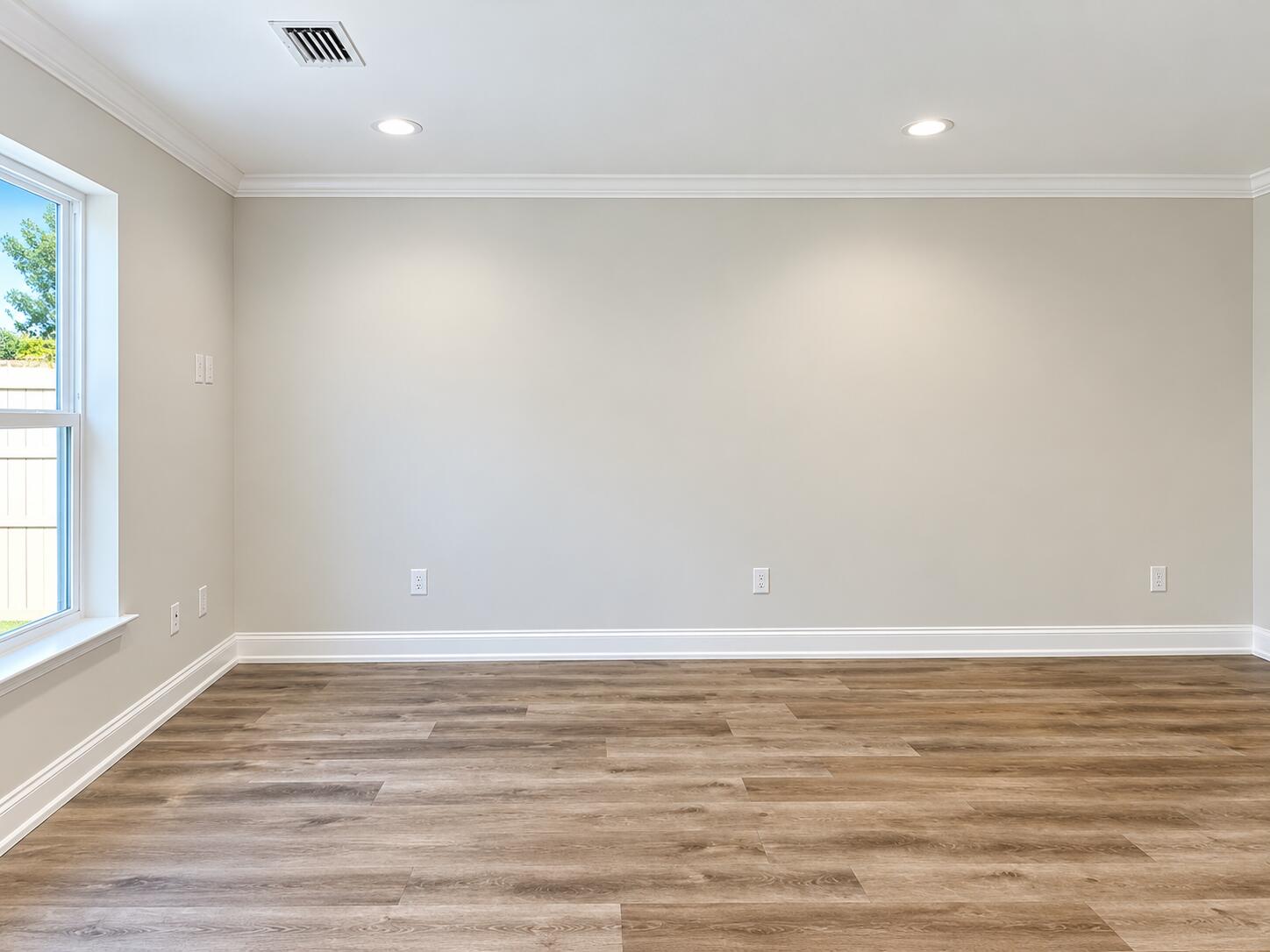 HELMS & ALLEN - Residential Lease
