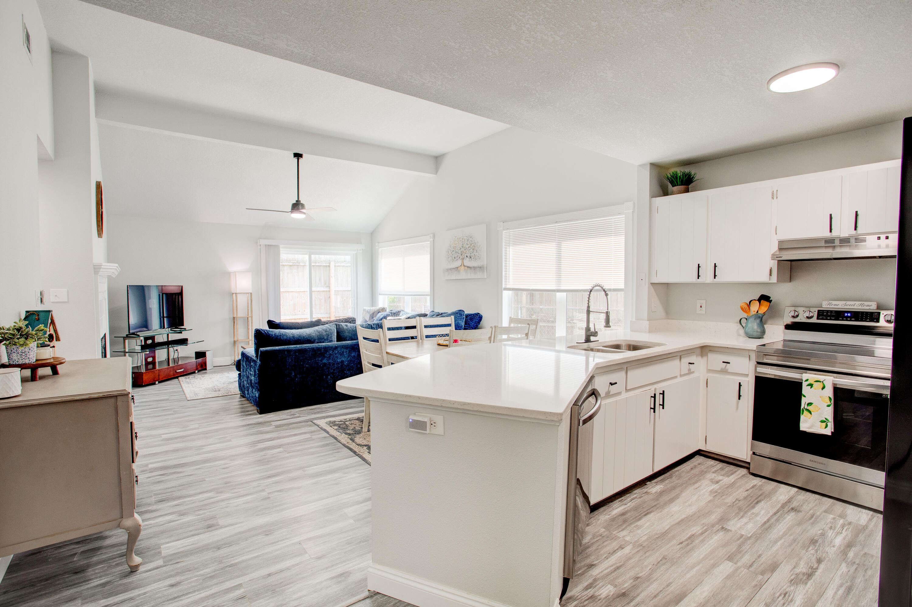 YORKTOWN AT WILLOW BEND - Residential