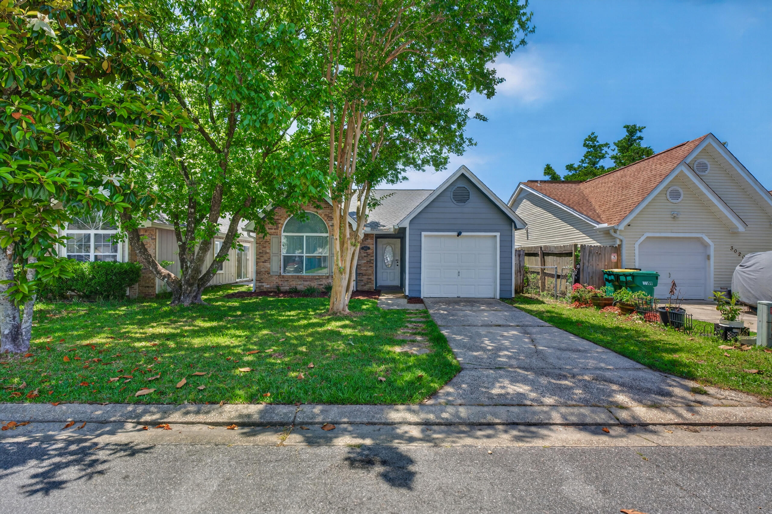 YORKTOWN AT WILLOW BEND - Residential